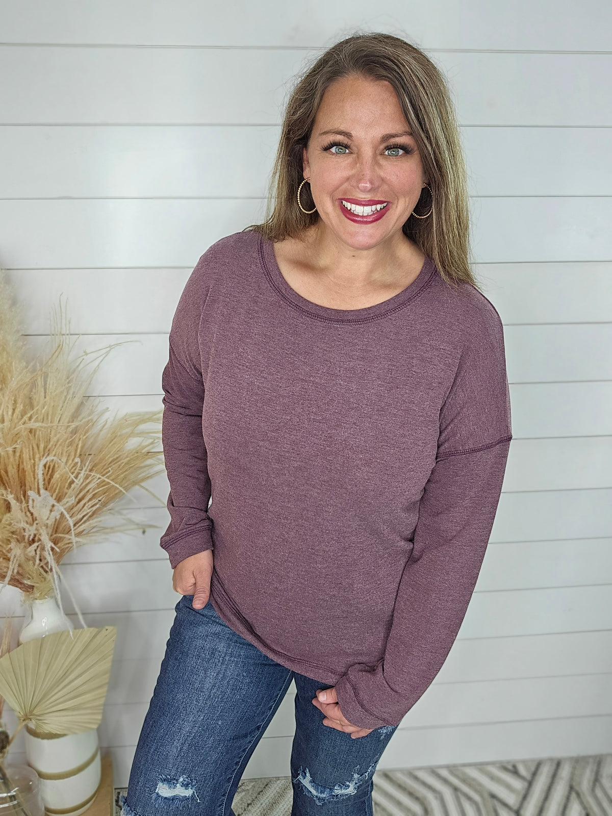 PLUM EXPOSED SEAM KNIT TOP