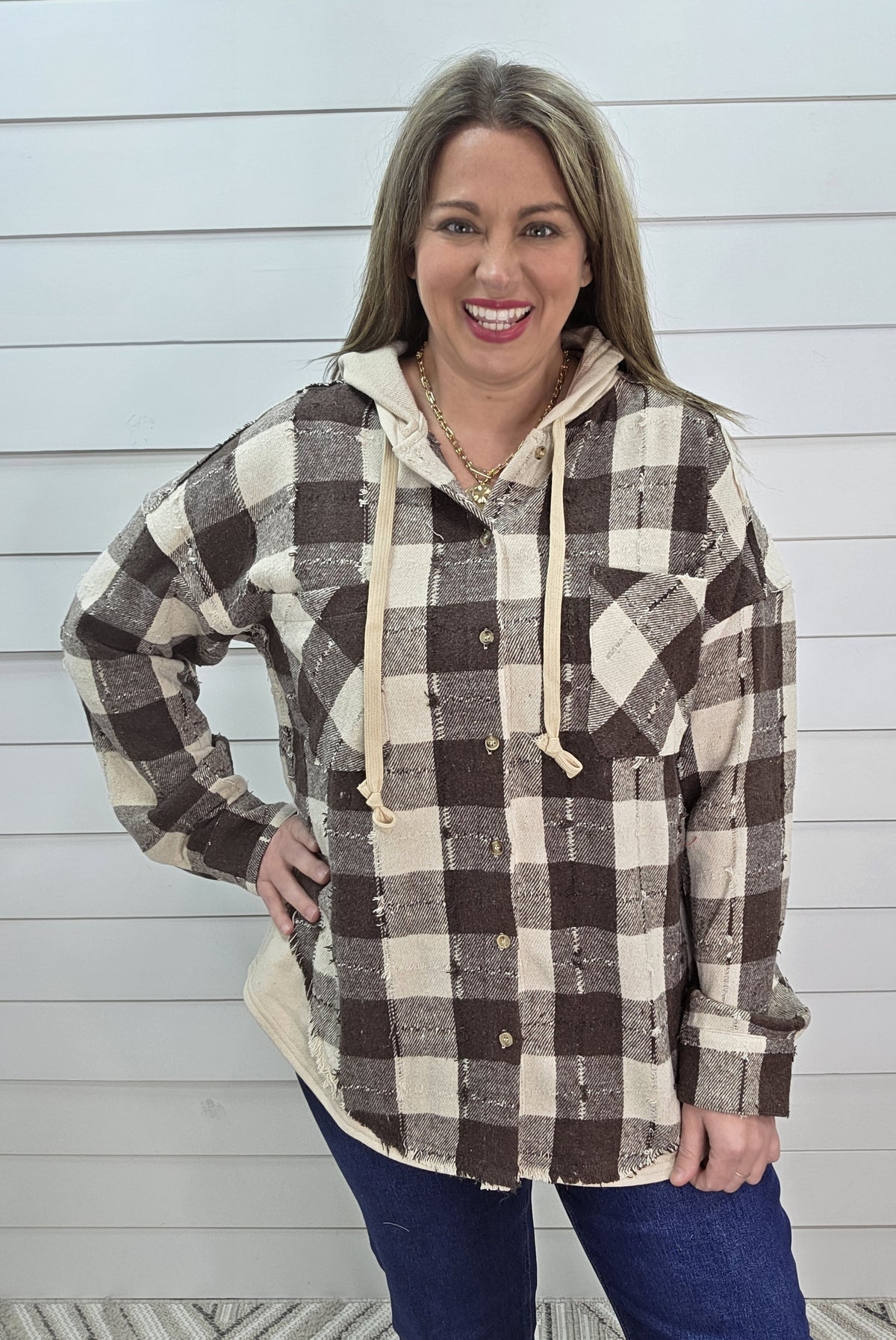 CHOCOLATE/CREAM PLAID BUTTON DOWN HOODED SHACKET