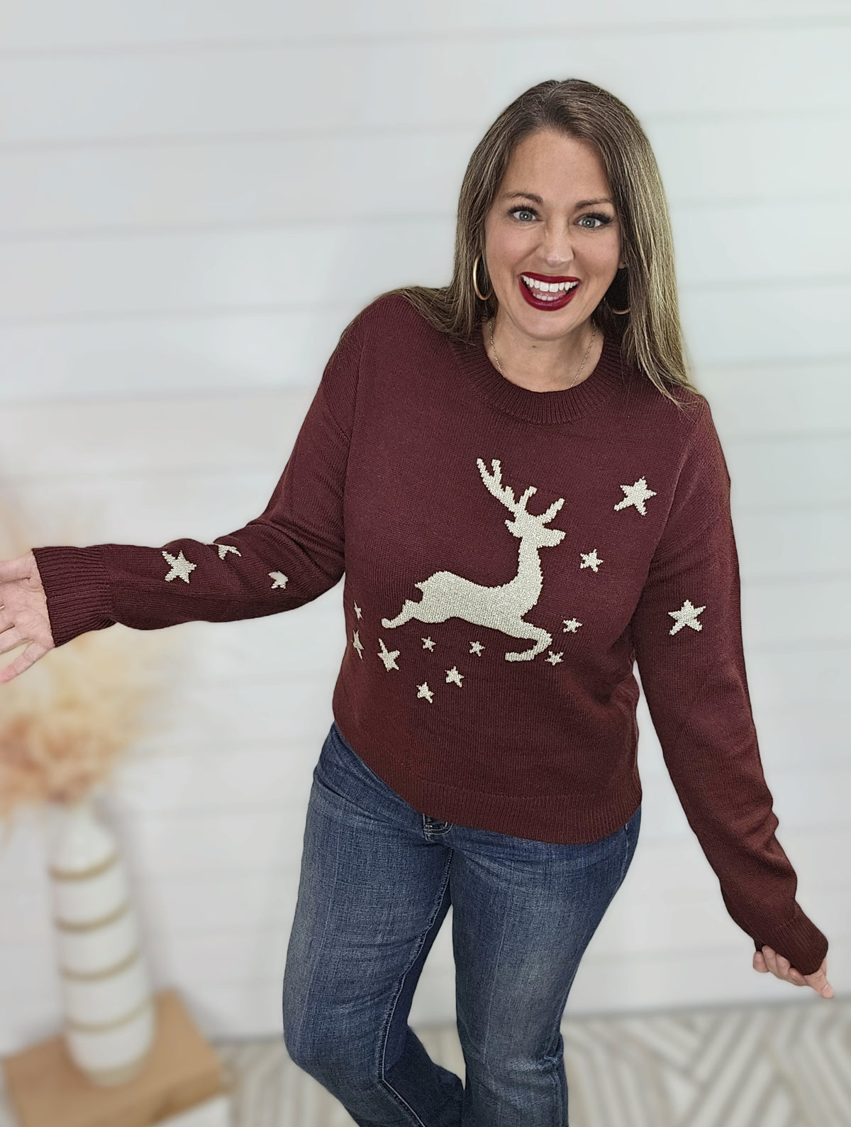 WINE LUXE YARN REINDEER SWEATER