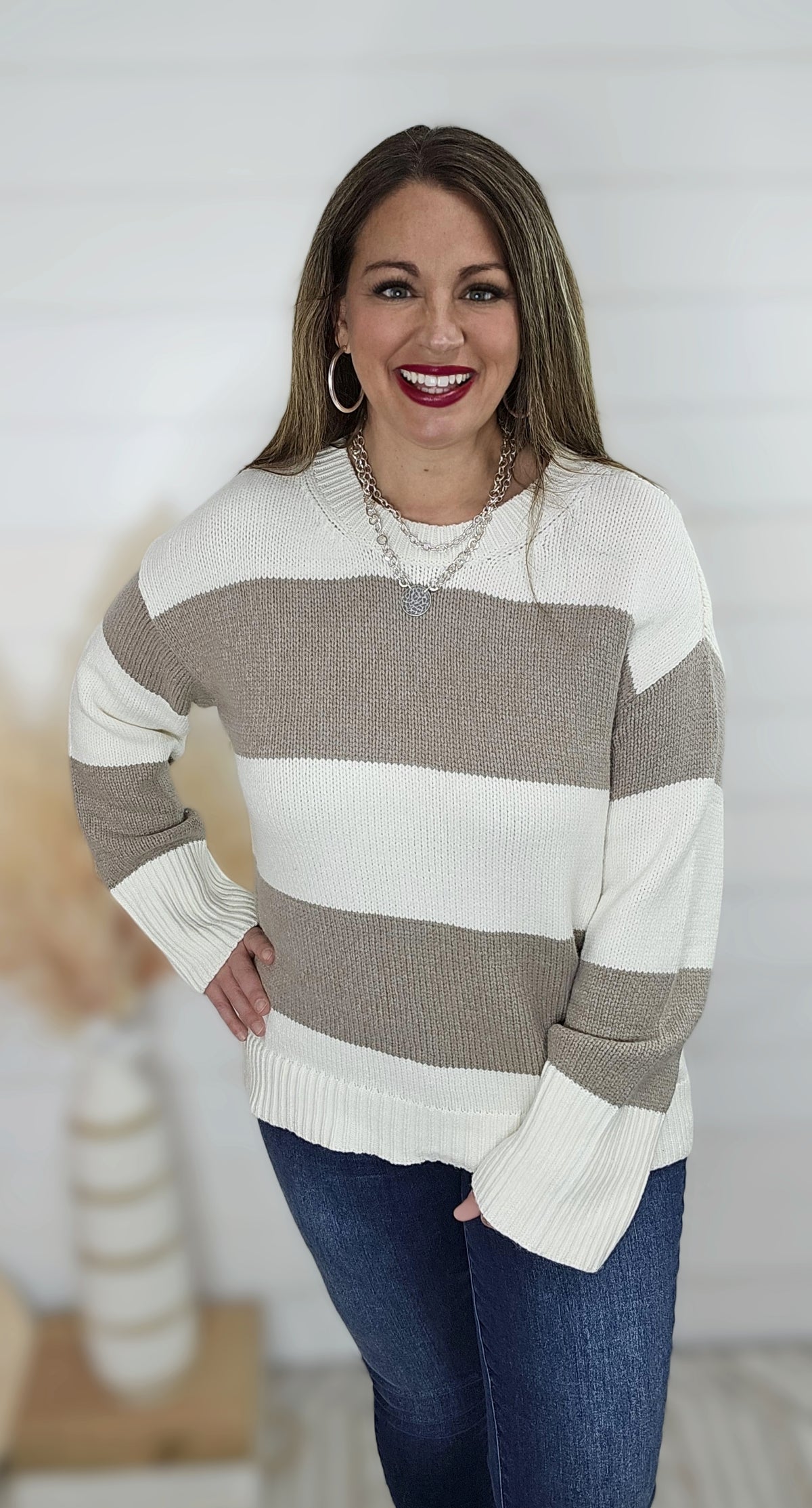 TAUPE COLORBLOCK LOOSE PULLOVER SWEATER