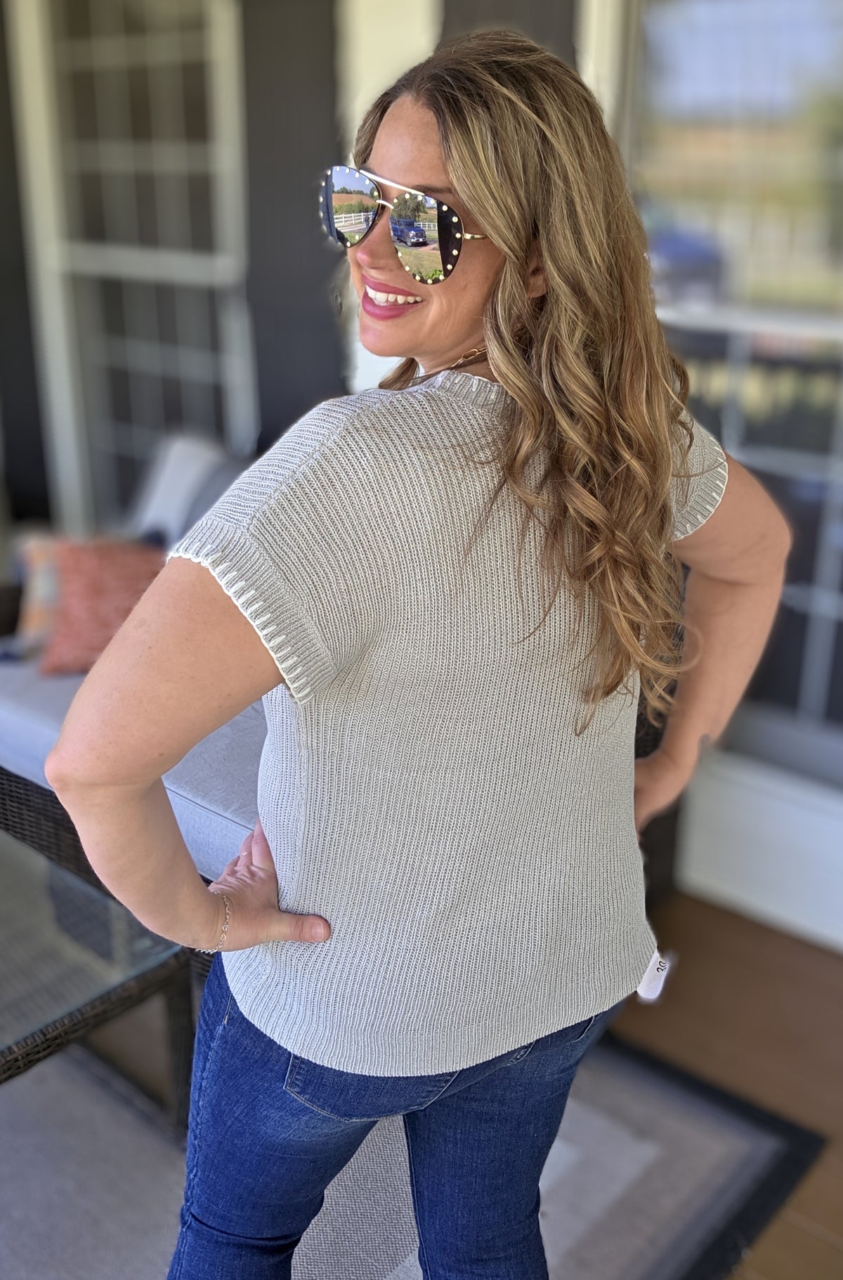 GREY STITCHED HEM CREW NECK SHORT SLEEVE PULLOVER SWEATER