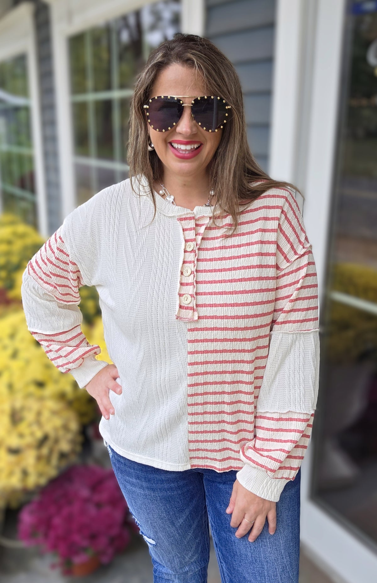 MAUVE CONTRAST STRIPED/TEXTURED BUTTON TRIM KNIT TOP