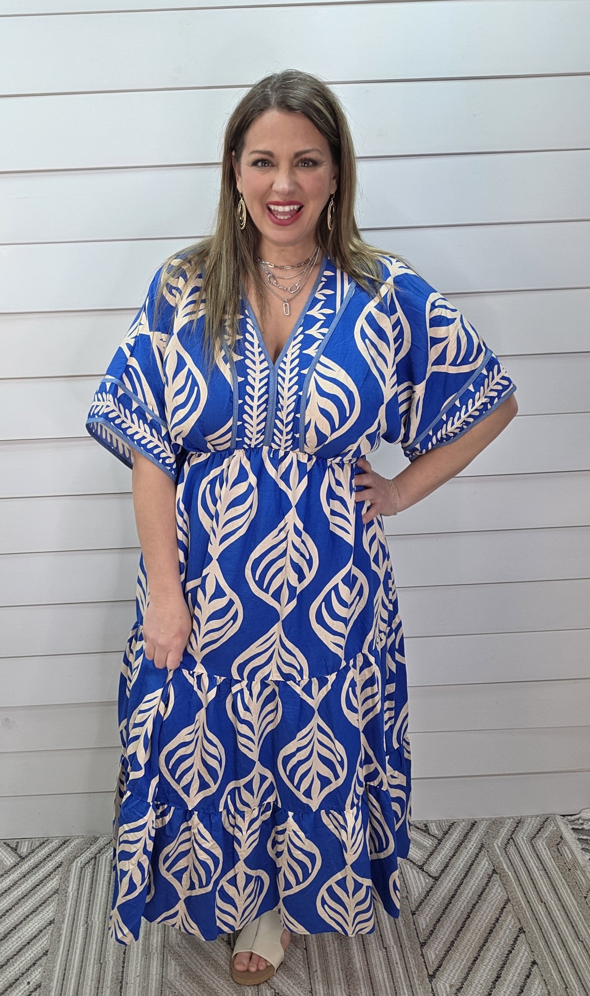 CERULEAN/CREAM BORDER PRINT MIDI DRESS