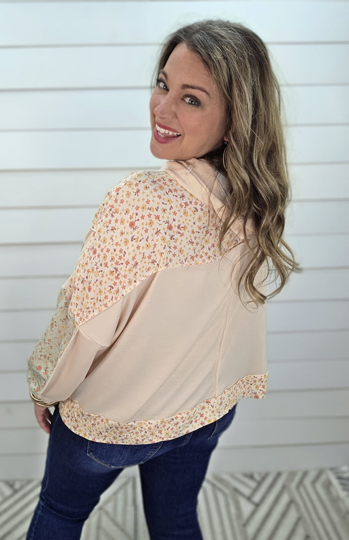 OATMEAL DITSY FLORAL CONTAST LOOSE FIT HOODIE