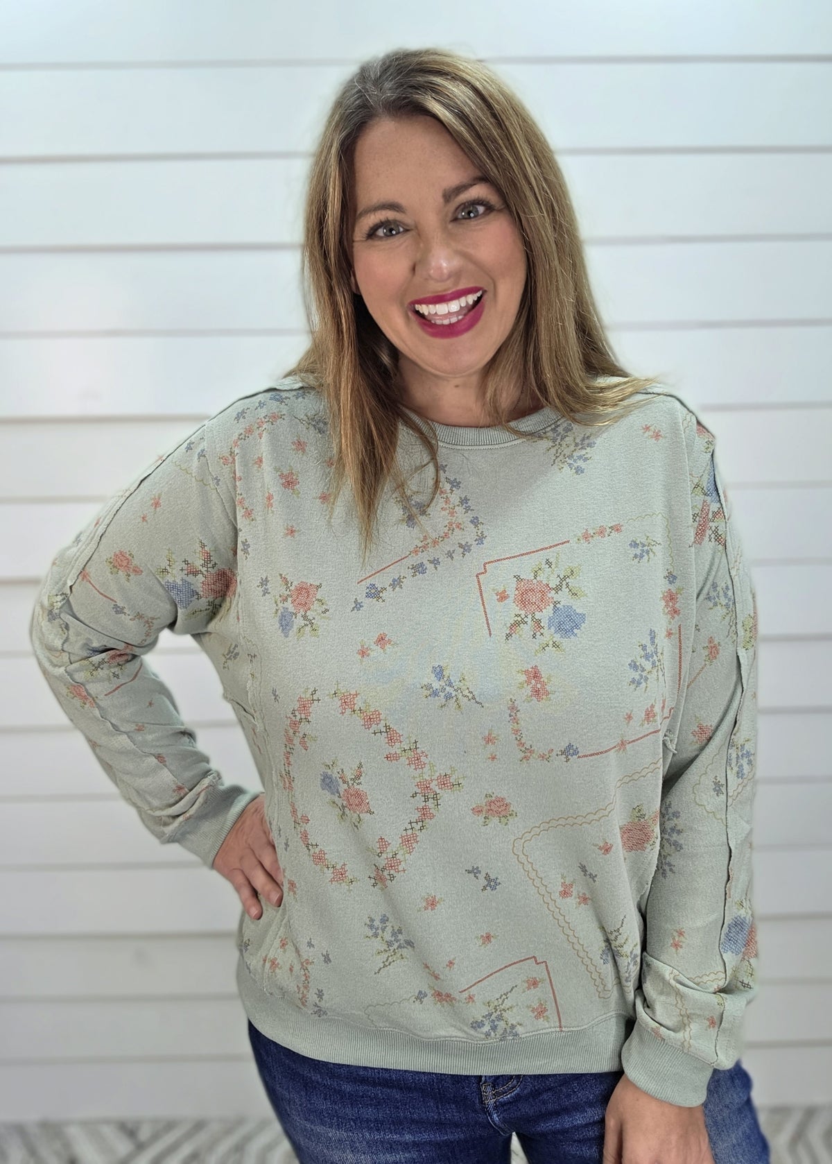 DUSTY BLUE FLORAL VICTORIAN PRINT OVERSIZED TOP