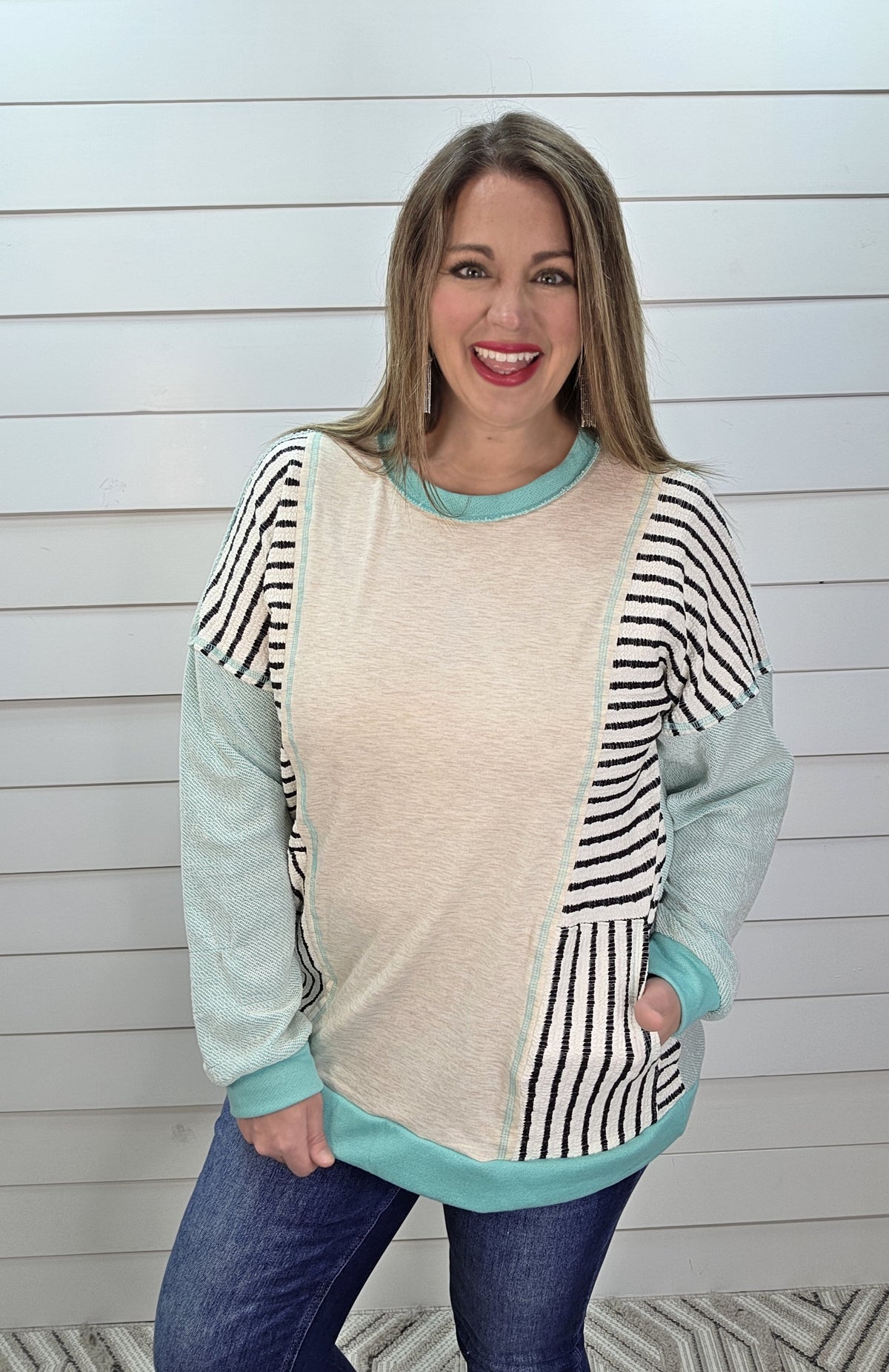 MINT CONTRAST STRIPED KNIT TOP W/ SIDE POCKETS
