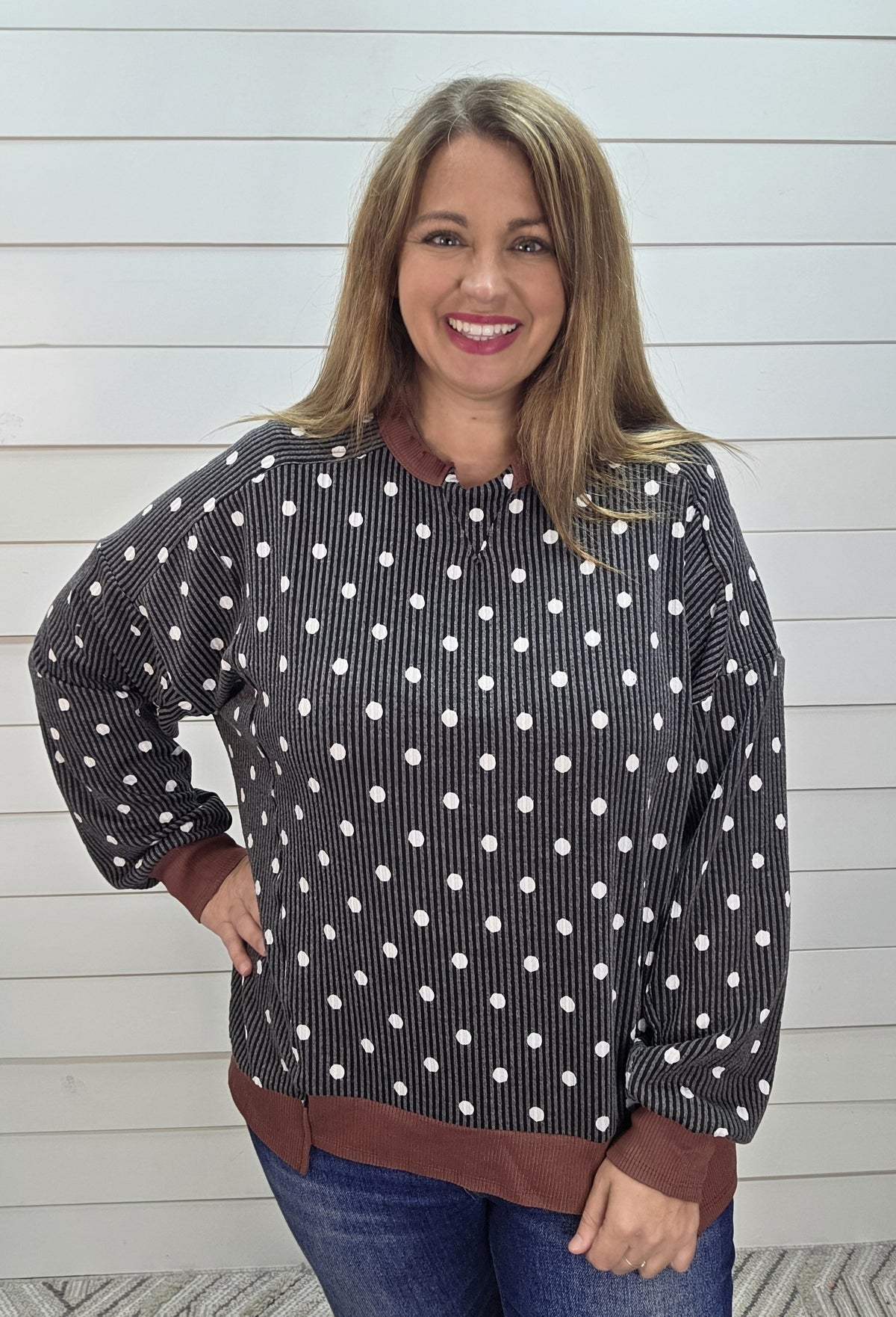 CHARCOAL POLKADOT  RIBBED KNIT TOP W/ RUST TRIM
