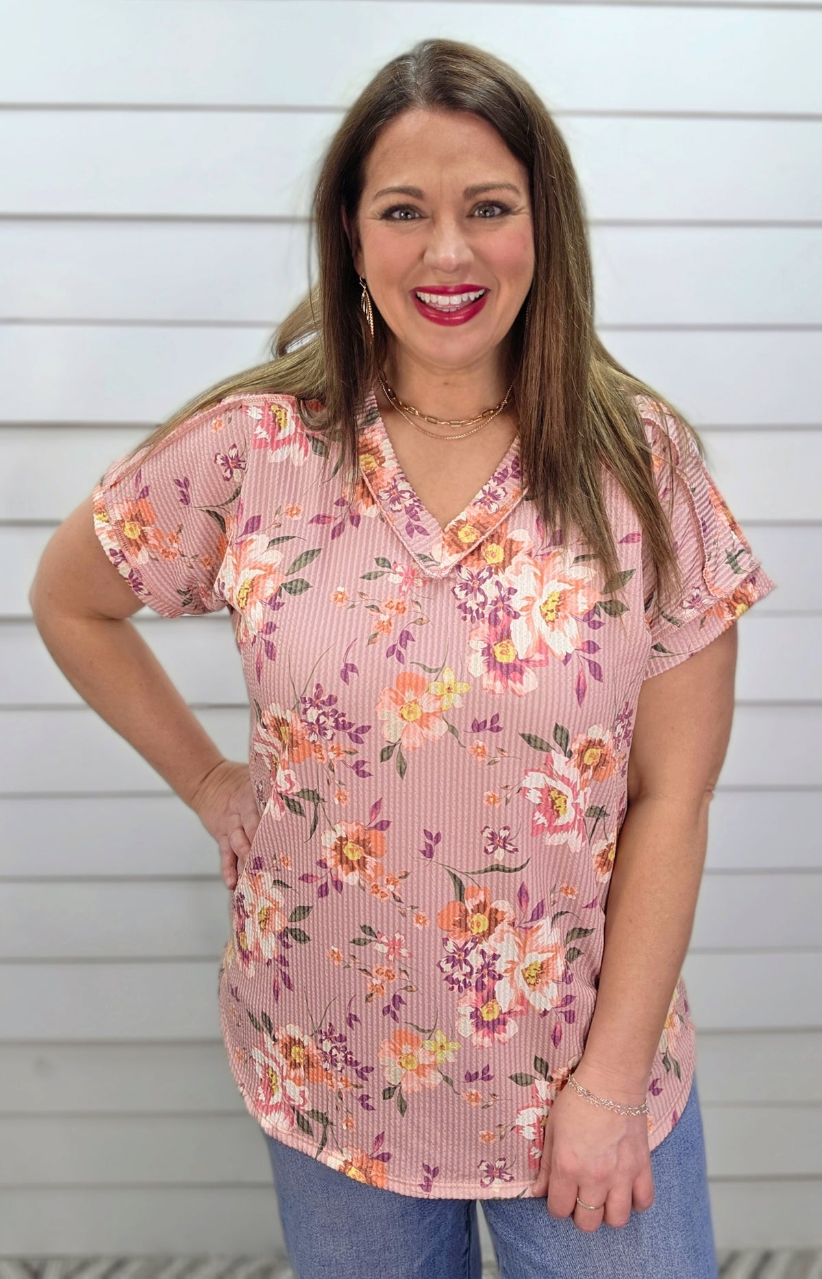 DUSTY PINK FLORAL RAISED RIBBED V NECK KNIT TOP