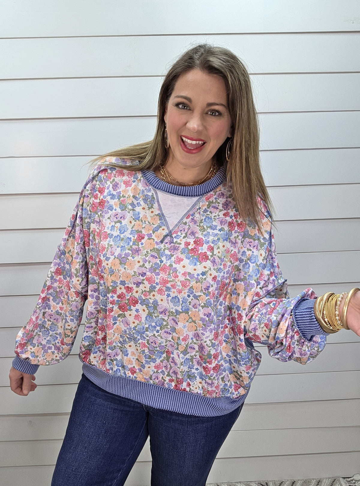 DENIM/ BLUE/IVORY FLORAL/RAISED RIBBED OVERSIZED KNIT TOP