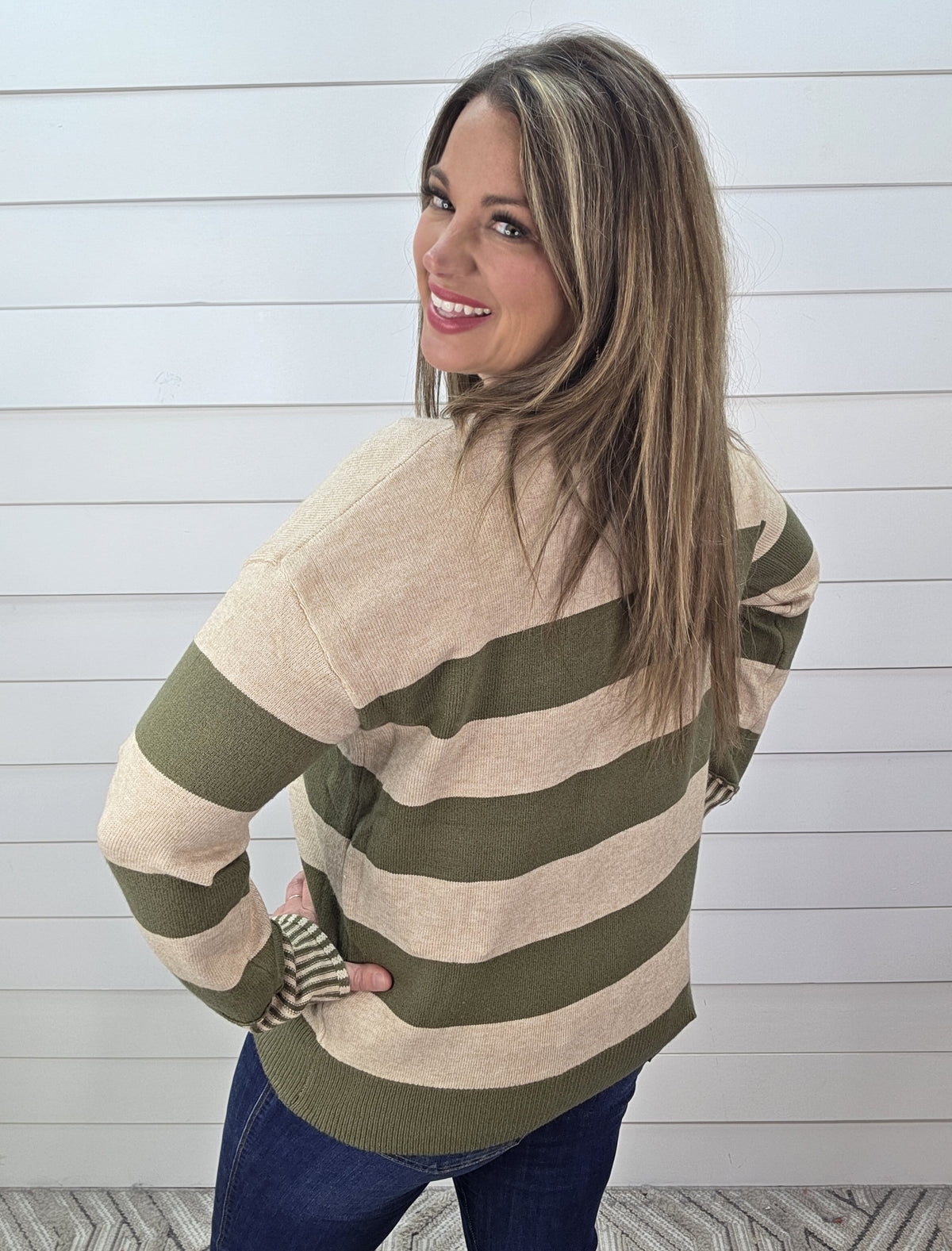 OLIVE/OATMEAL STRIPED CONTRAST KNIT SWEATER