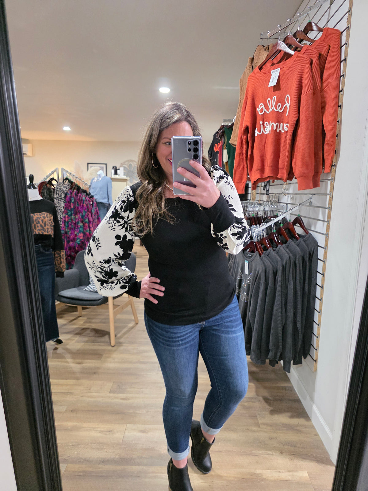 BLACK FLORAL JACQUARD CONTRAST SLEEVE KNIT TOP