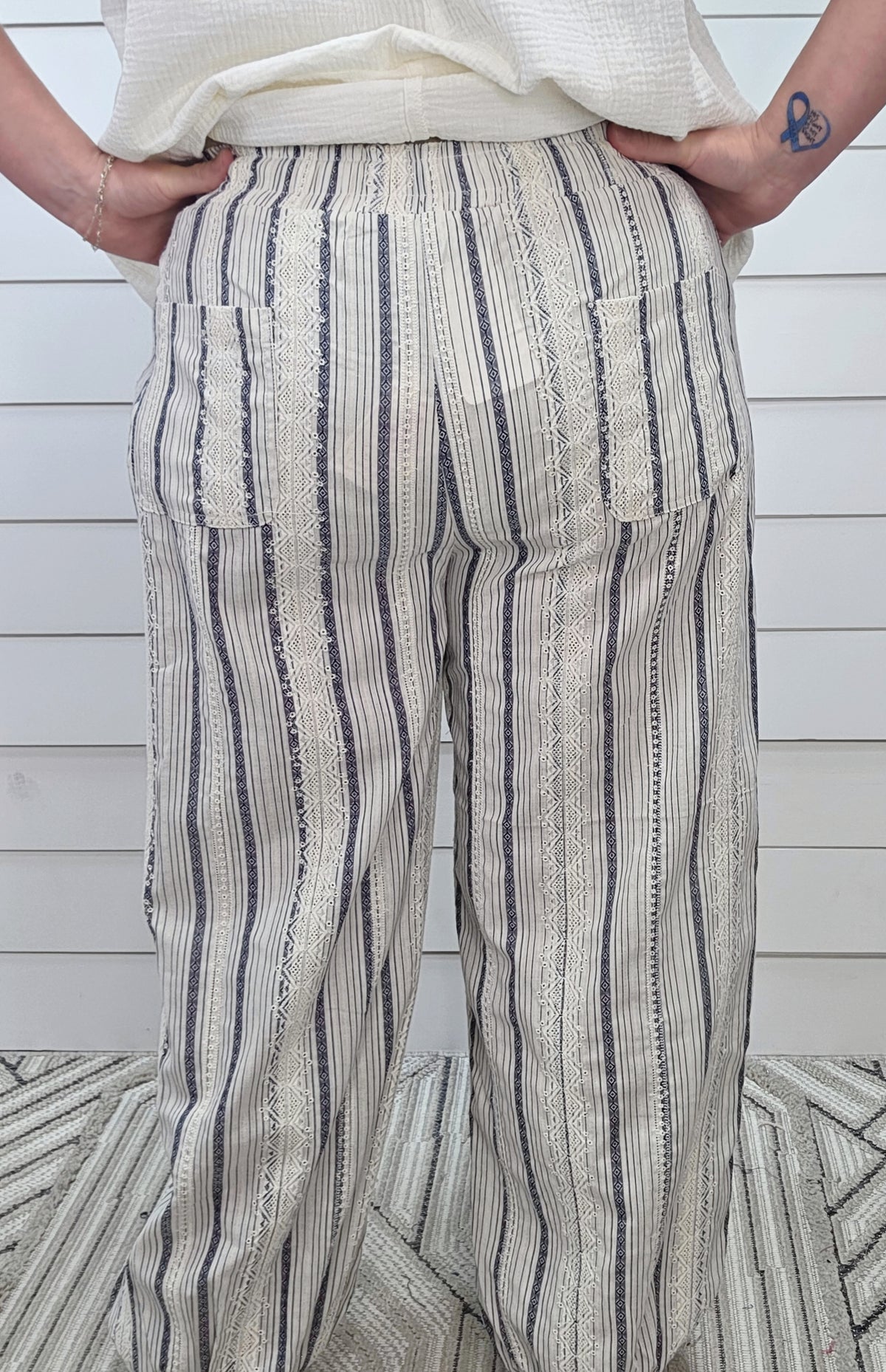 OATMEAL/NAVY STRIPED LOOSE FIT JOGGERS W/ LACE TRIM