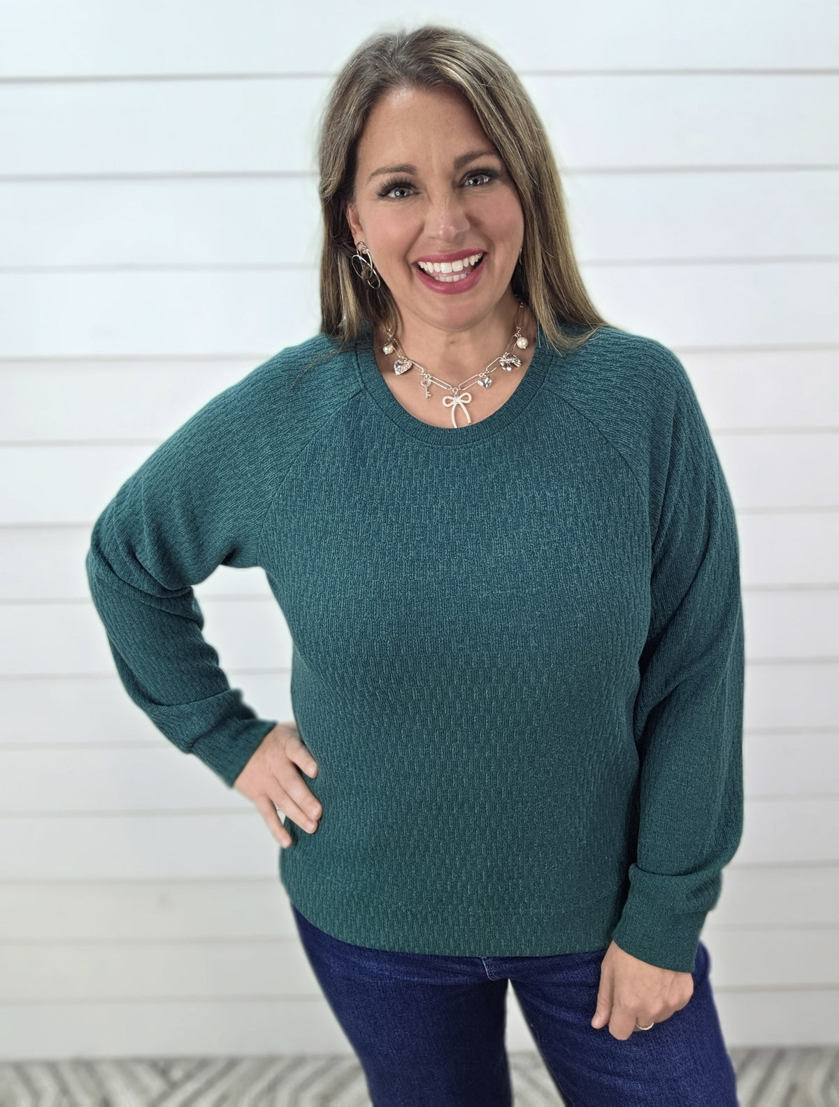 HUNTER GREEN TEXTURED LONG SLEEVE PULLOVER