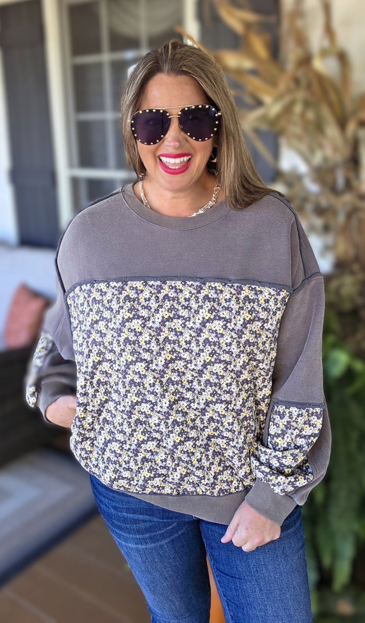 FADED NAVY/ QUILTED FLORAL/PAISLEY KNIT TOP