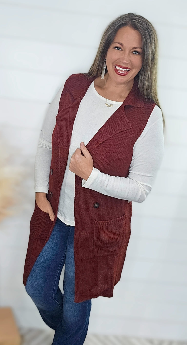 BURGUNDY SLEEVELESS LONG SWEATER VEST