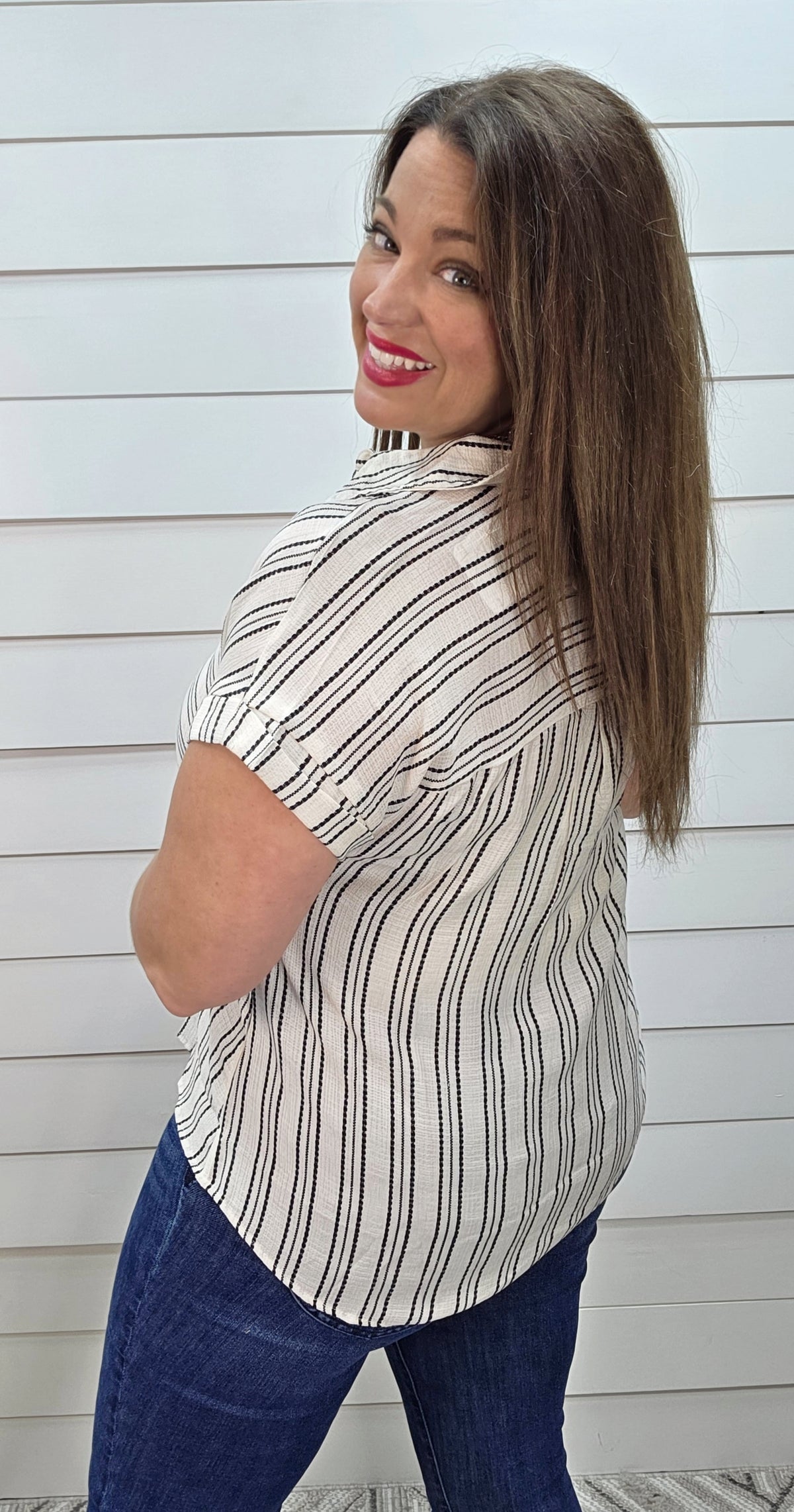 CREAM/BLACK STRIPED BUTTON NECKLINE STRIPED WOVEN TOP