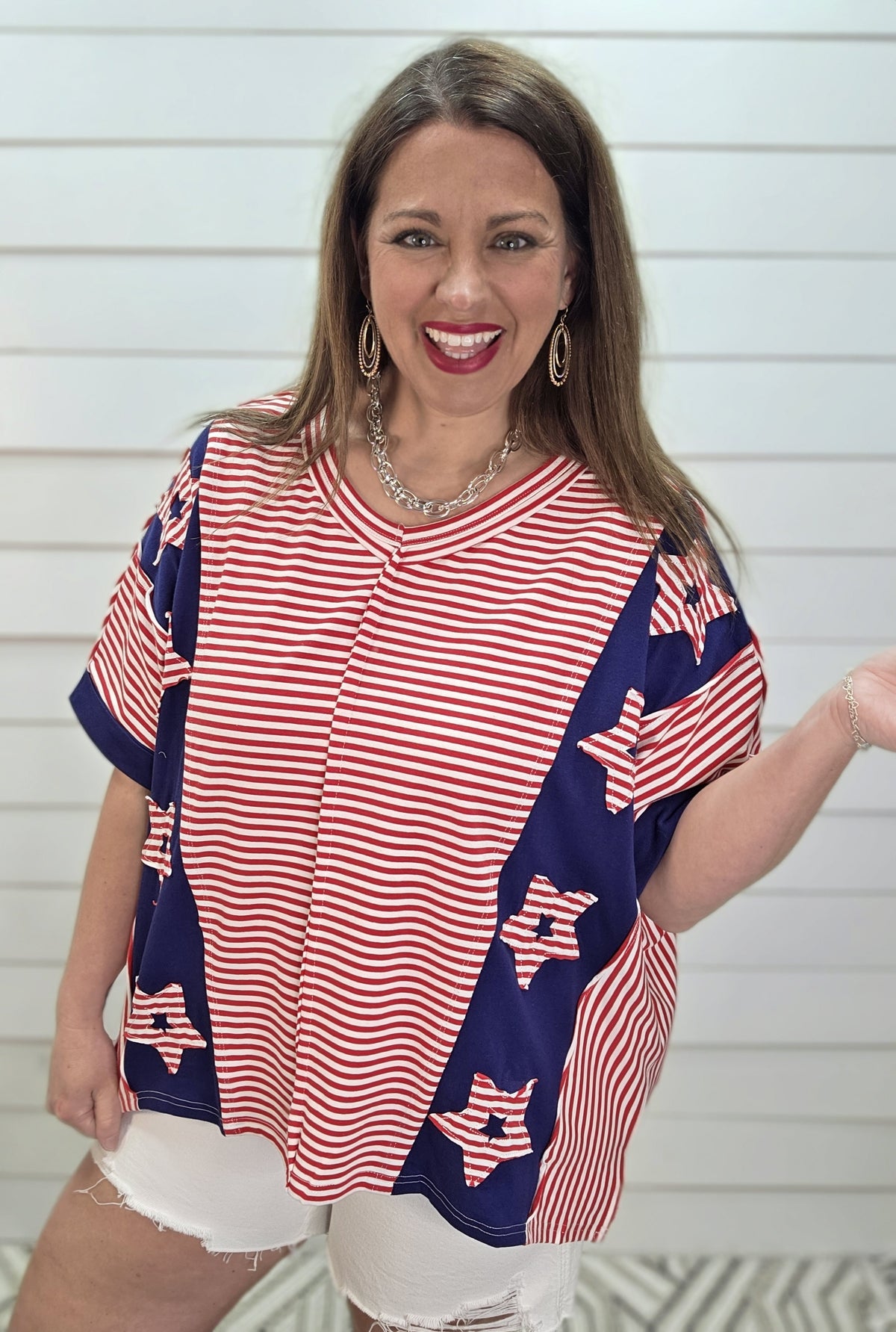 RED STRIPED/STAR OVERSIZED KNIT TOP