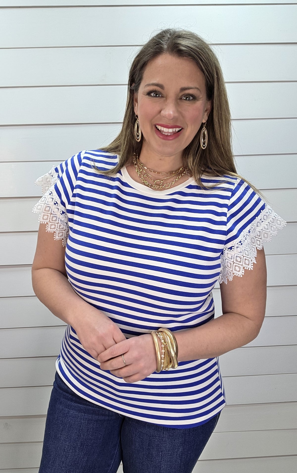 BLUE STRIPED FRENCH TERRY TOP W/ LACE SLEEVES
