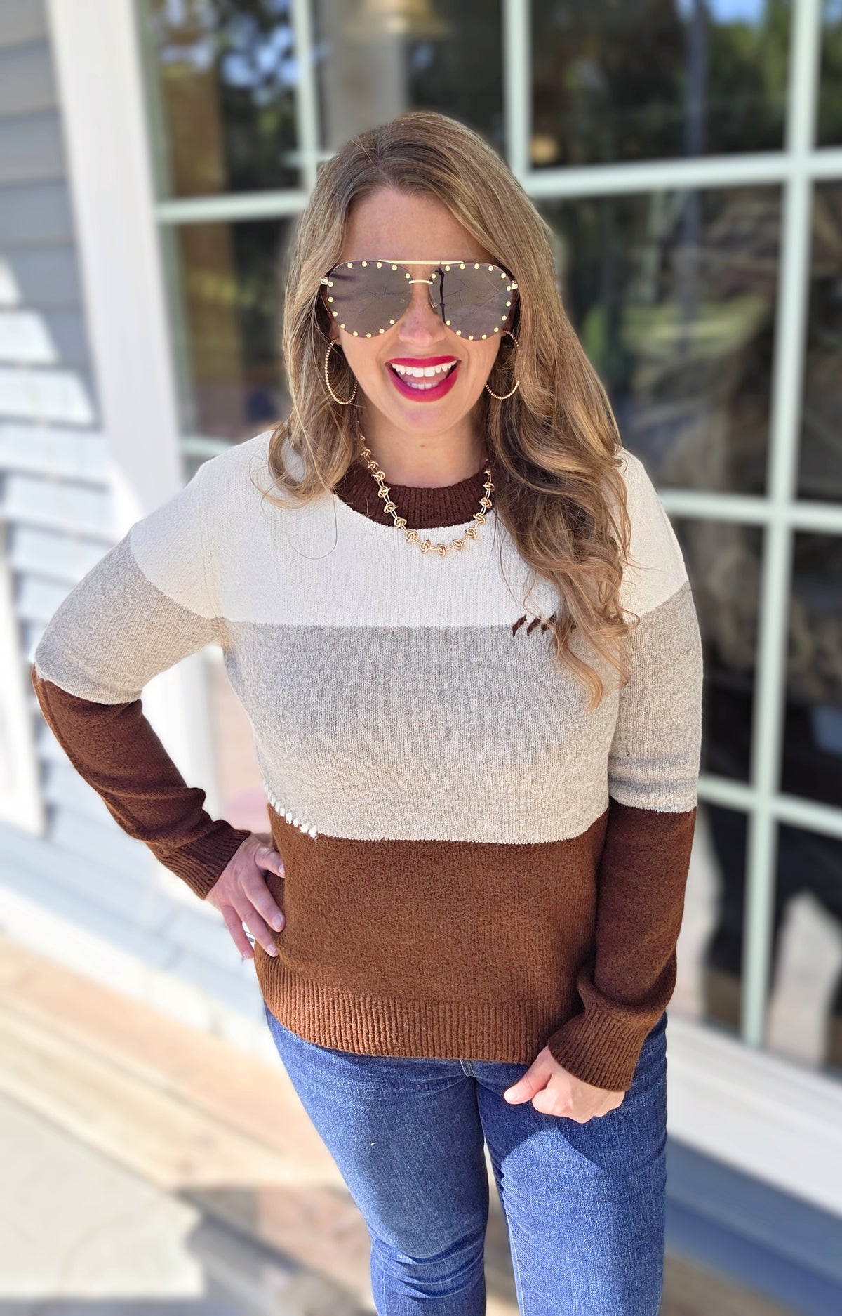CREAM/GREY/BROWN COLORBLOCK KNIT SWEATER WITH STITCH DETAIL