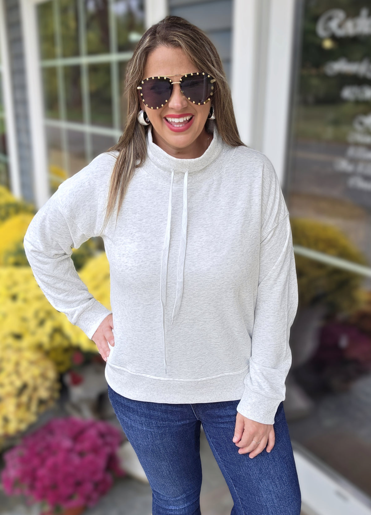 HEATHER GREY MOCK NECK AND TIE CHANNEL SWEATSHIRT