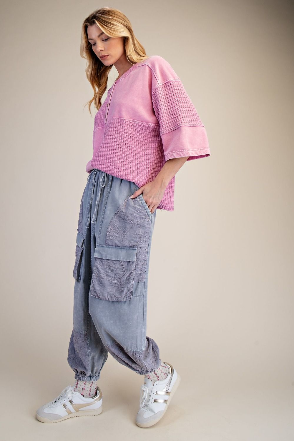 WASH DENIM EMBROIDERED TWILL JOGGER PANTS