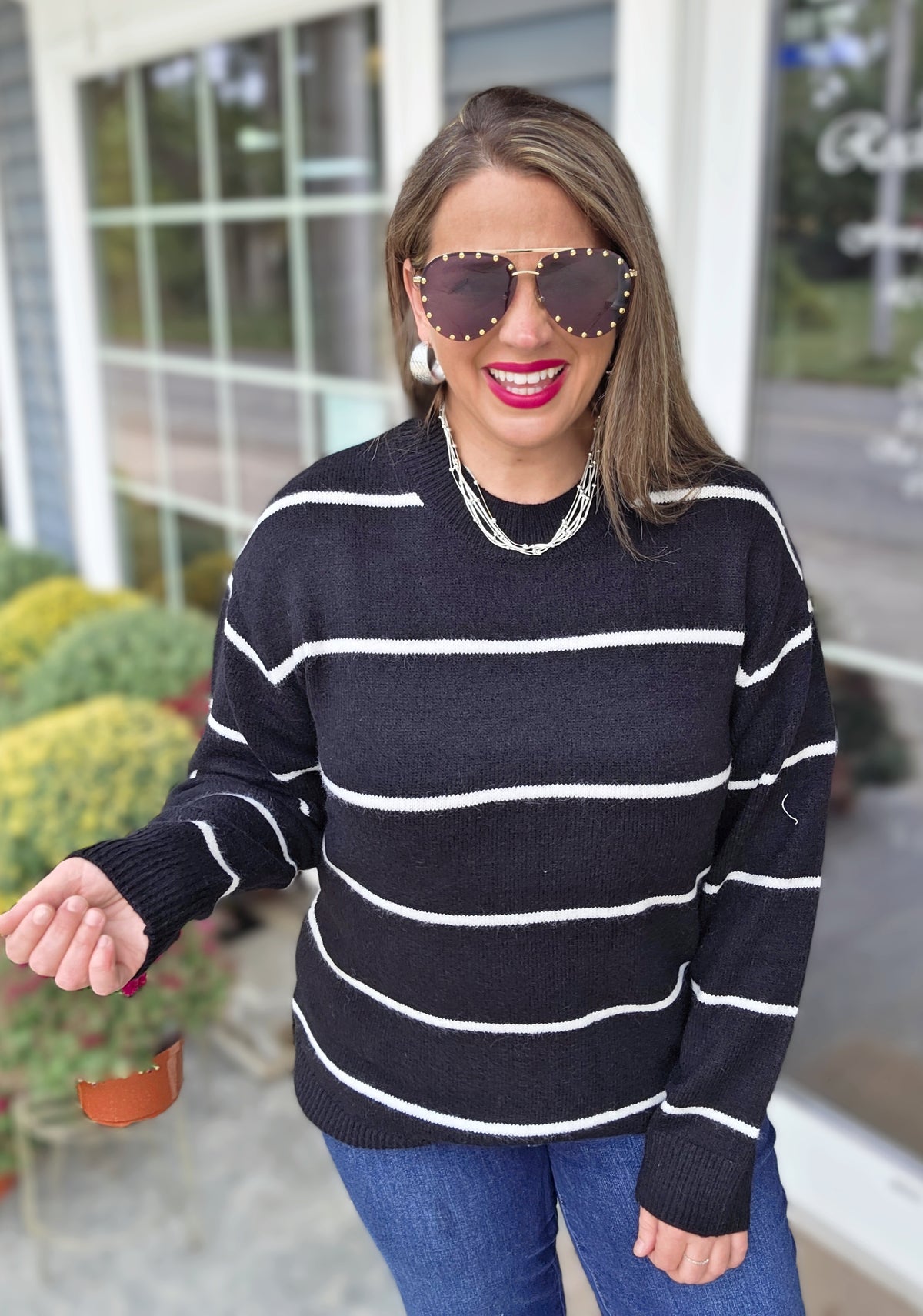 BLACK/IVORY STRIPED OVERSIZED SWEATER