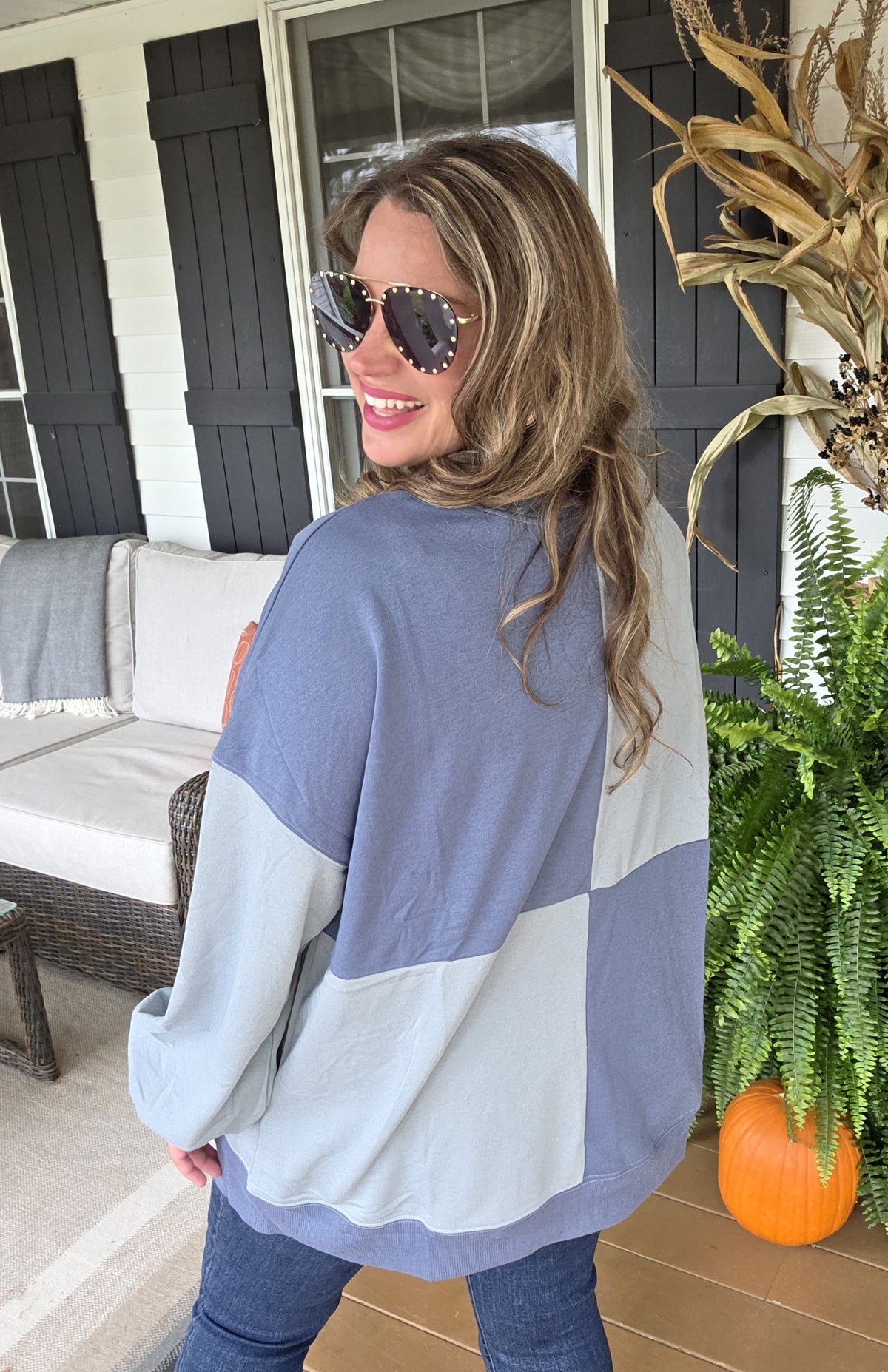 BLUE BLOCK COLORBLOCK BUTTON TRIM KNIT TOP