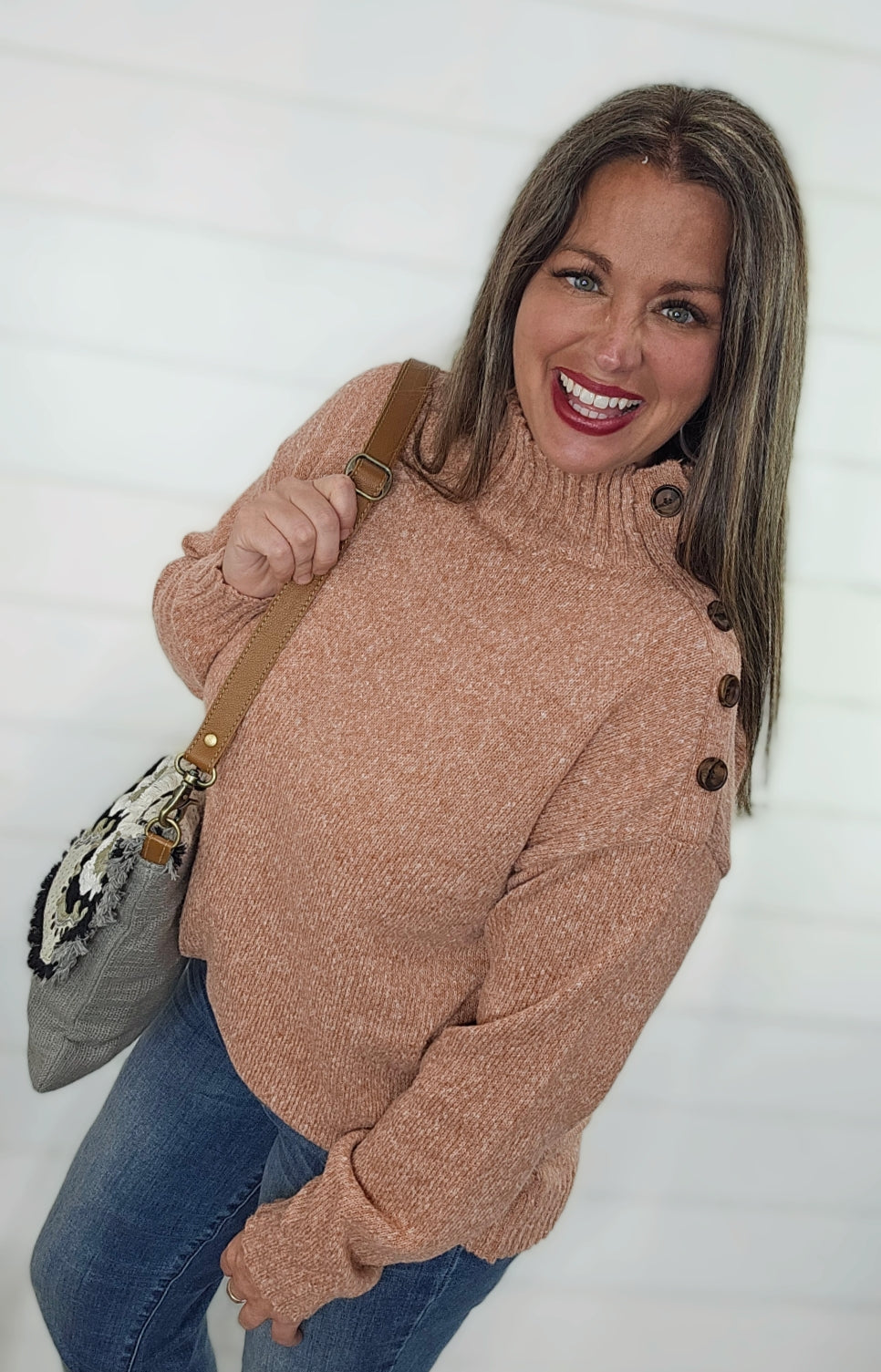 LT RUST KNIT SWEATER W/ SIDE BUTTON NECKLINE