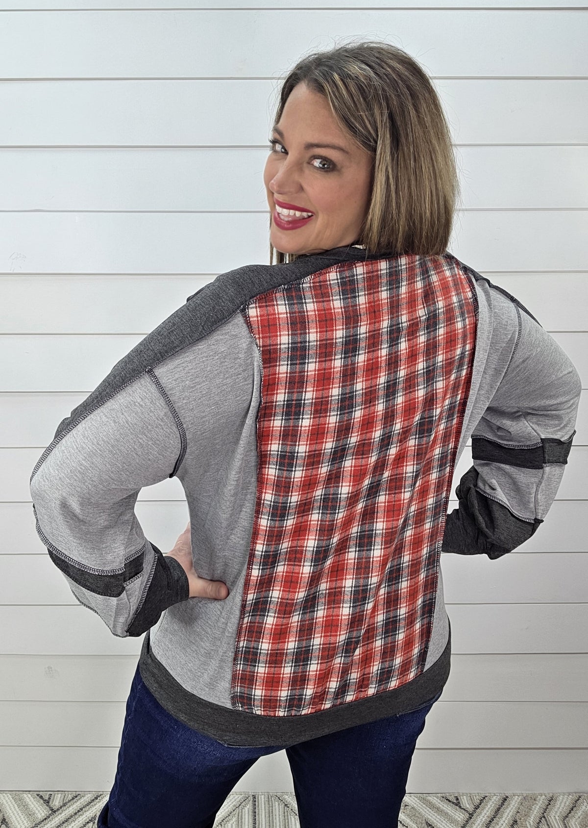 H GREY/CHARCOAL/PLAID CONTRAST KNIT TOP