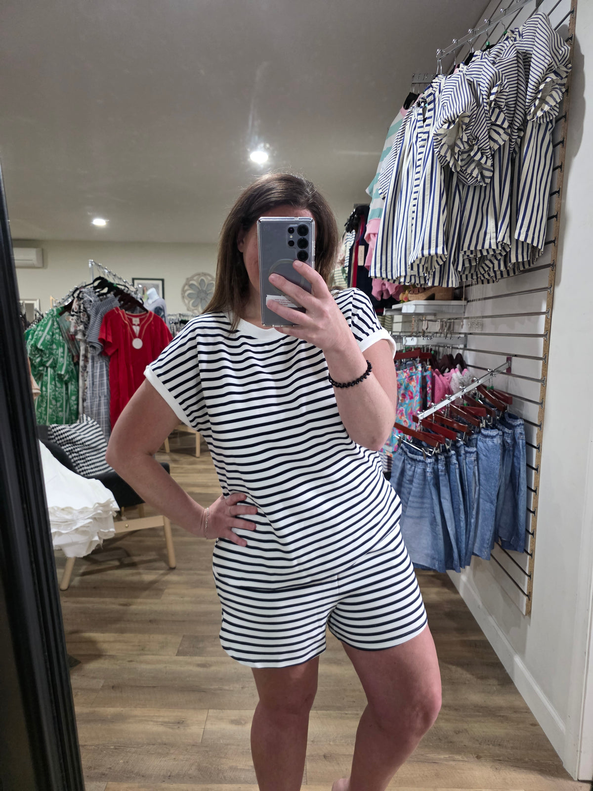 NAVY/WHTIE STRIPED KNIT TOP