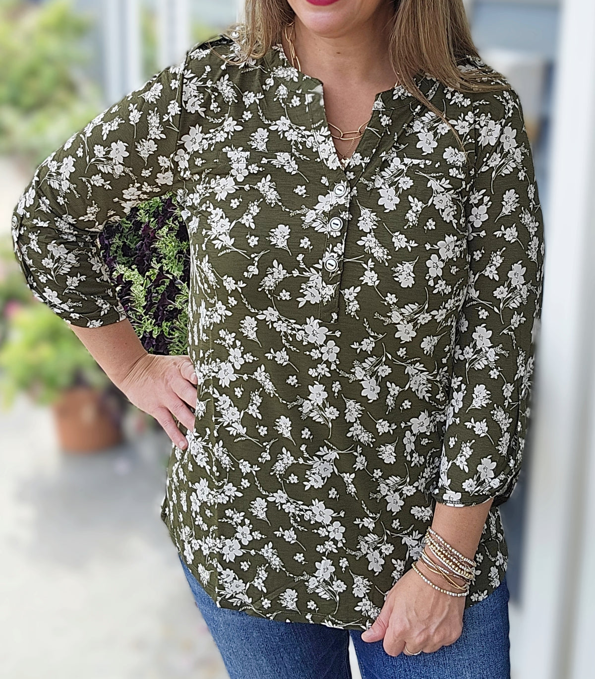 DEAR SCARLETT OLIVE/CREAM FLORAL LUZE LIZZY TOP