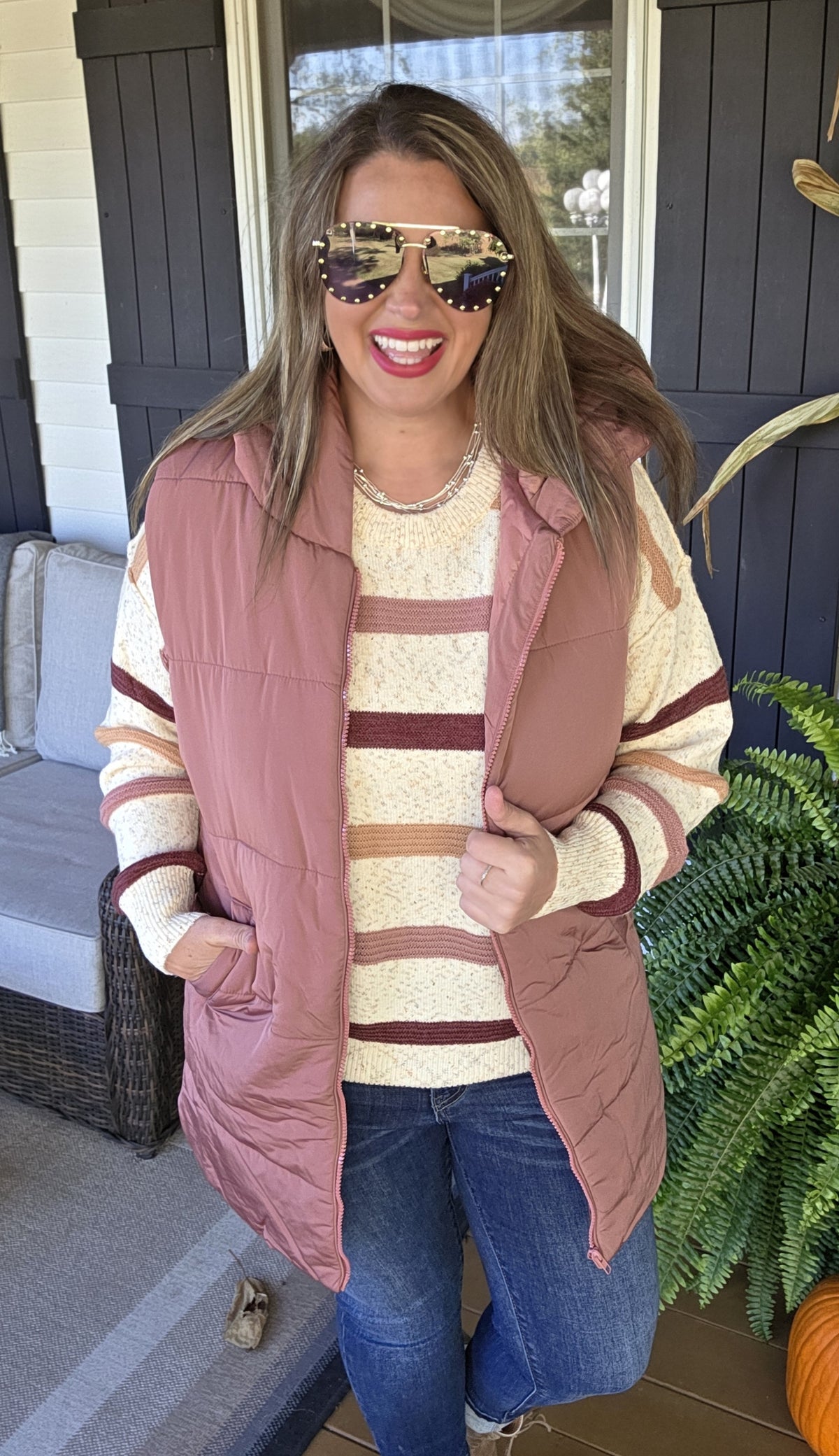 MARSALA HOODED PUFFER VEST