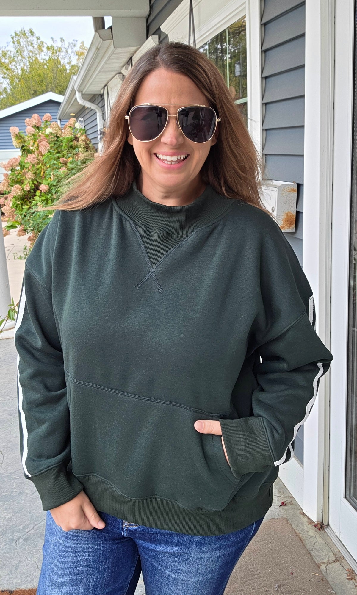 HUNTER GREEN VARSITY STRIPED PULLOVER