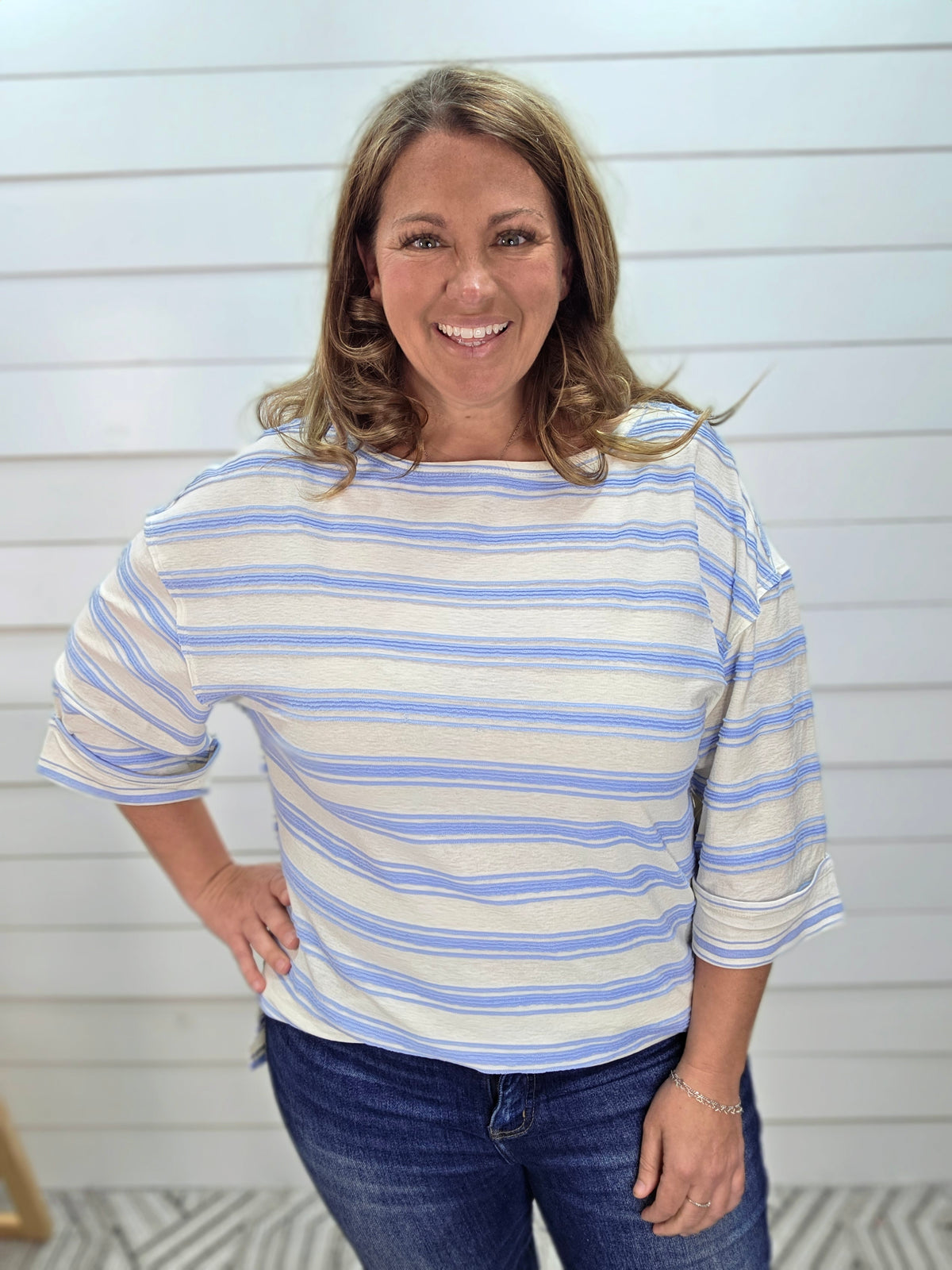 IVORY/BLUE STRIPED TEXTURED KNIT TOP