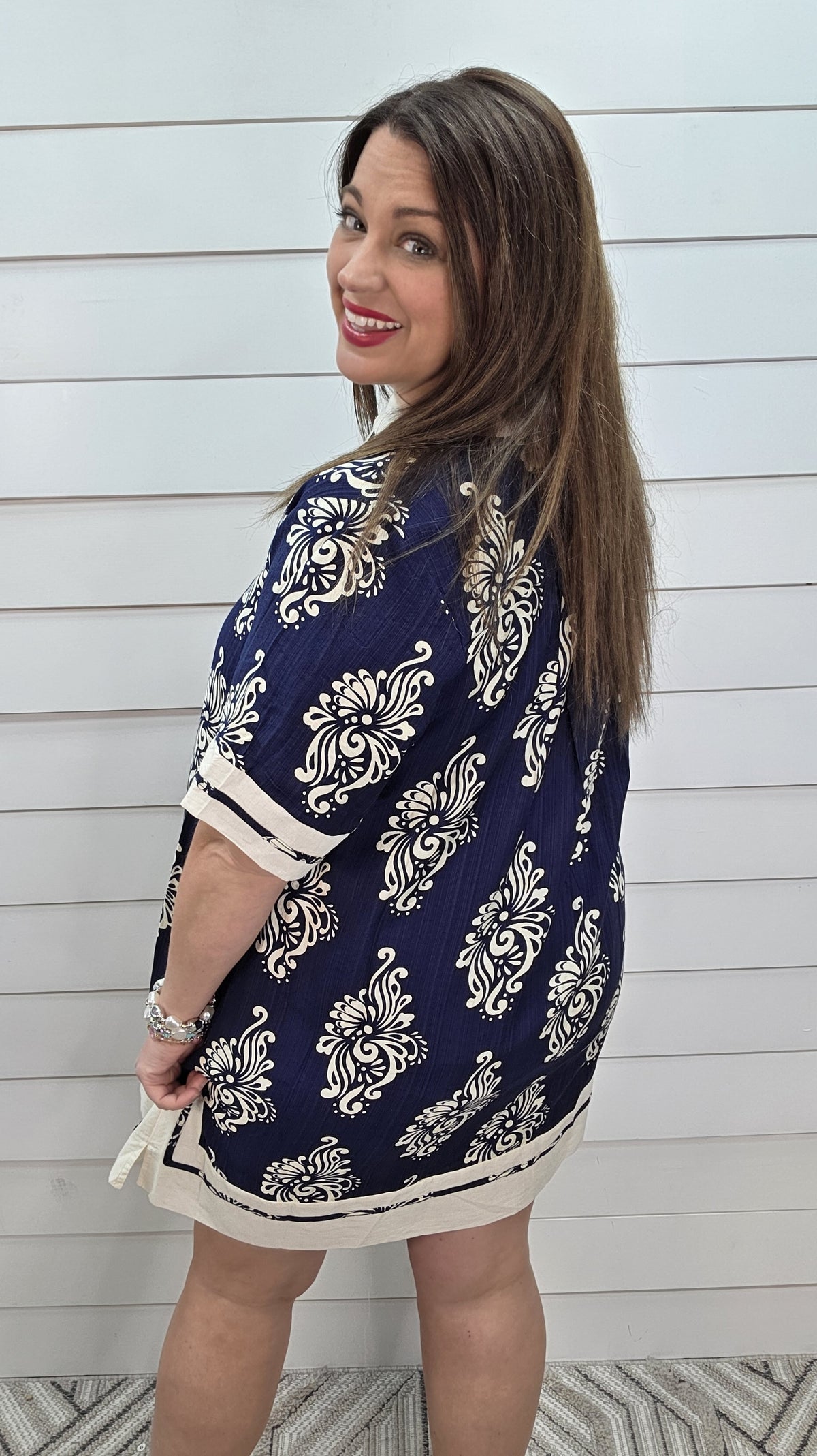 NAVY/CREAM ABSTRACT PRINT V NECK DRESS