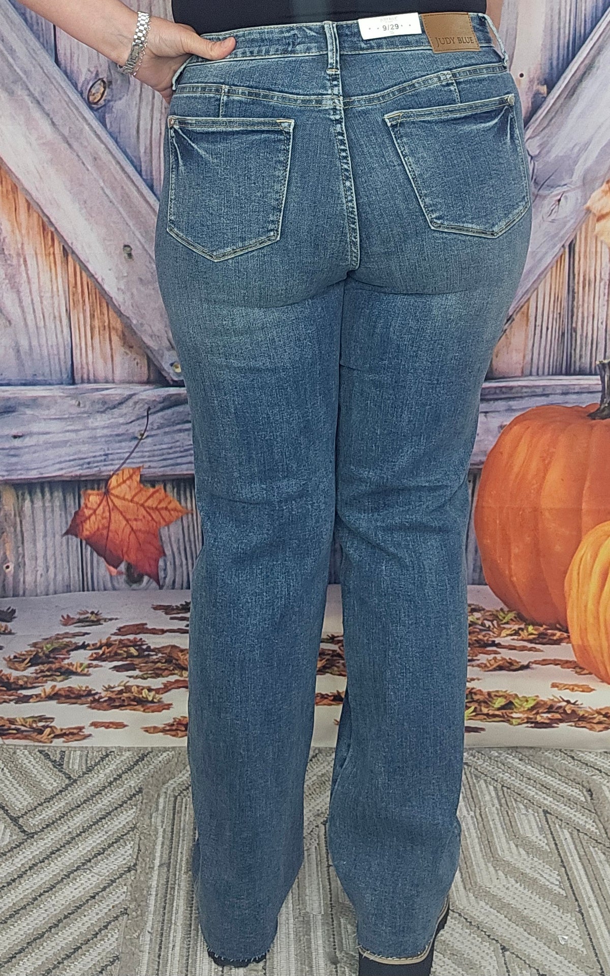 JUDY BLUE MID RISE TUMMY CONTROL VINTAGE STRAIGHT