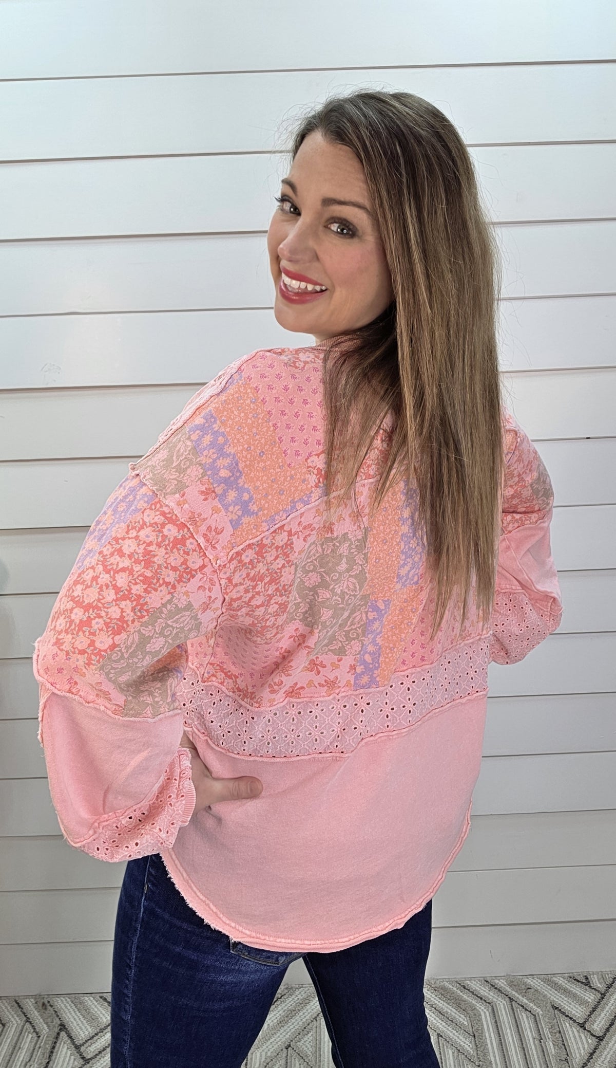 COTTON CANDY FLORAL/LACE CONTRAST OVERSIZED TOP
