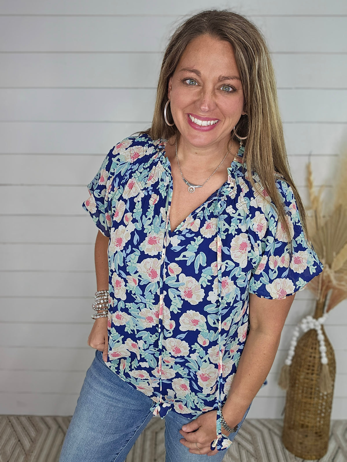 NAVY FLORAL PEASANT TIE TOP