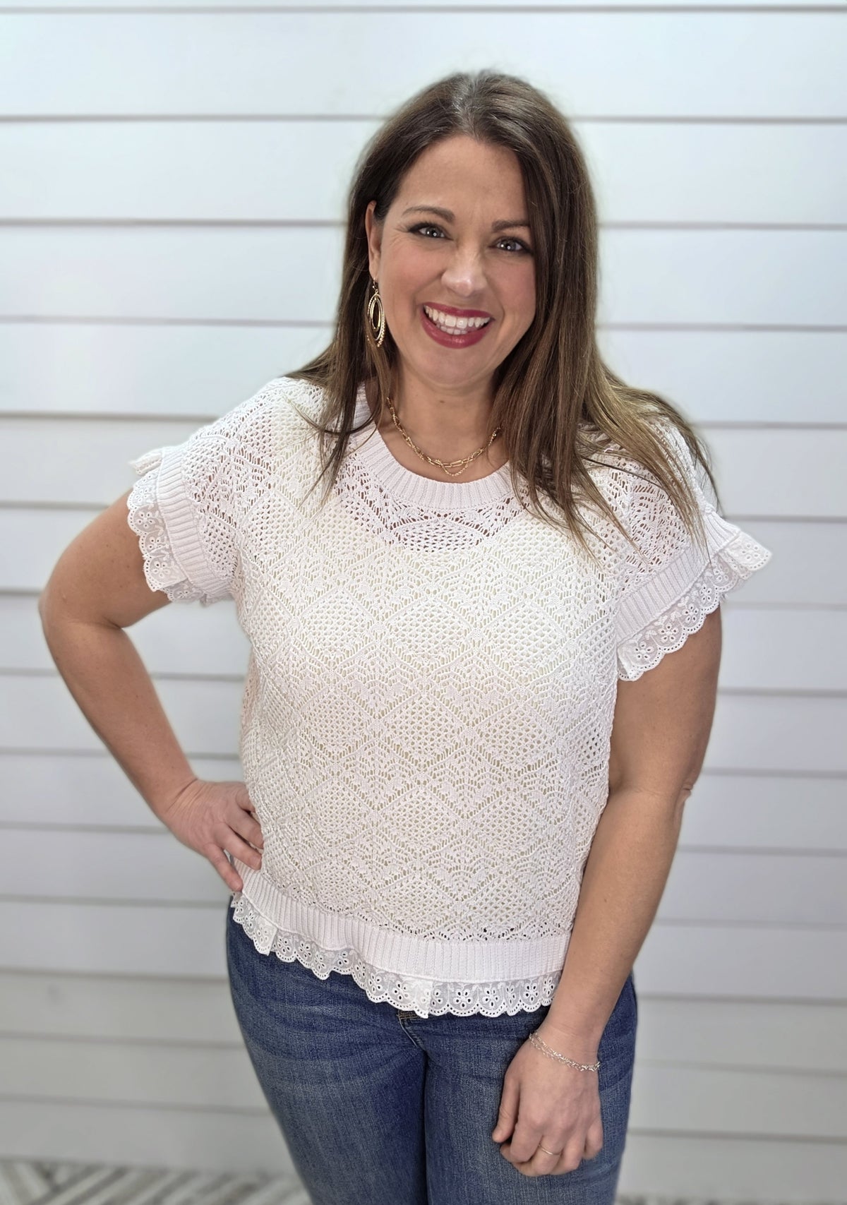 WHITE OPEN KNIT SHORT SLEEVE SWEATER W/ CROCHET LACE TRIM