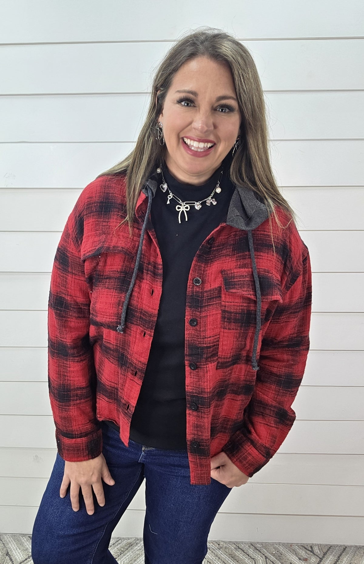 KAREN HART RED/BLACK PLAID HOODED LIGHT WEIGHT BUTTON UP