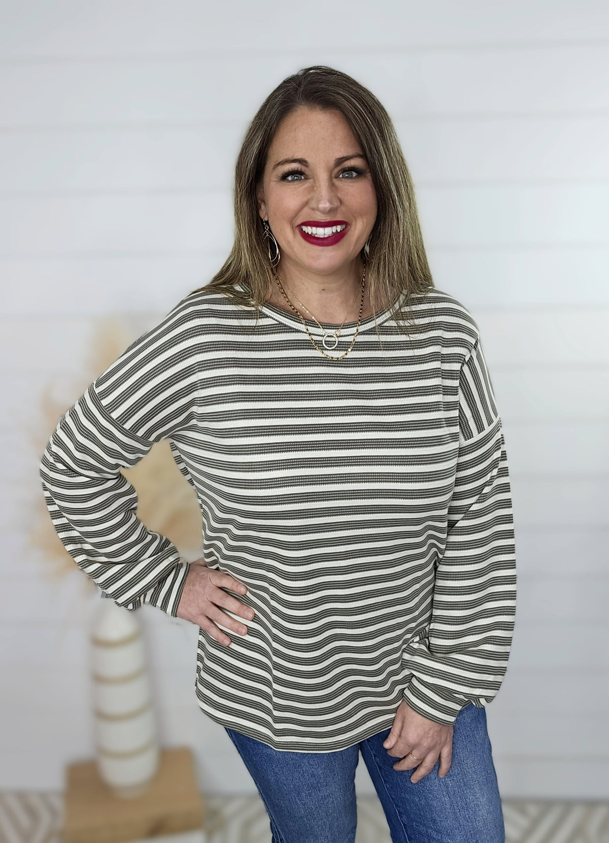 OLIVE CREW NECK LONG SLEEVE STRIPED KNIT TOP