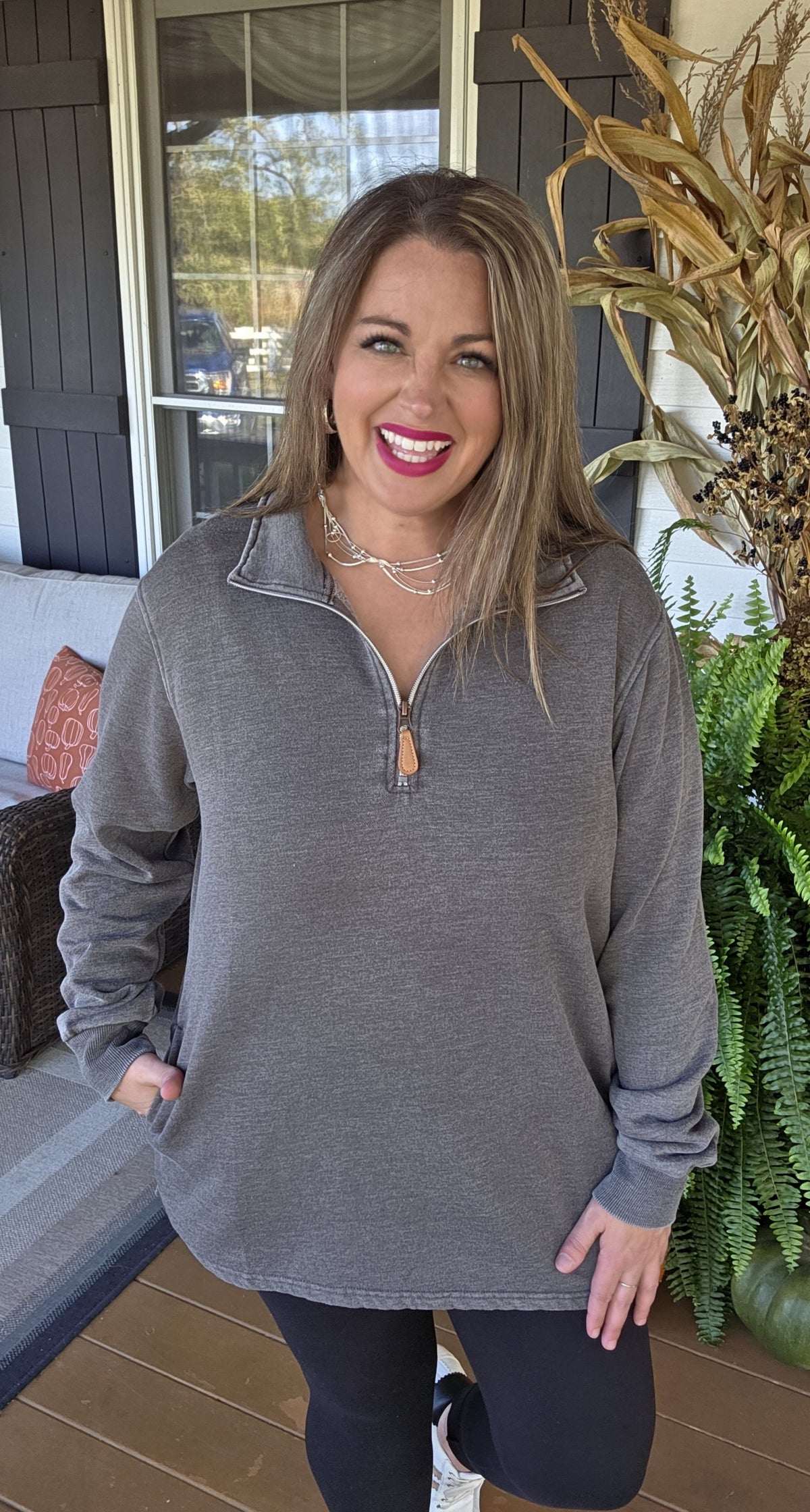 CHARCOAL MINERAL WASH QUARTER ZIP PULLOVER W/ POCKETS