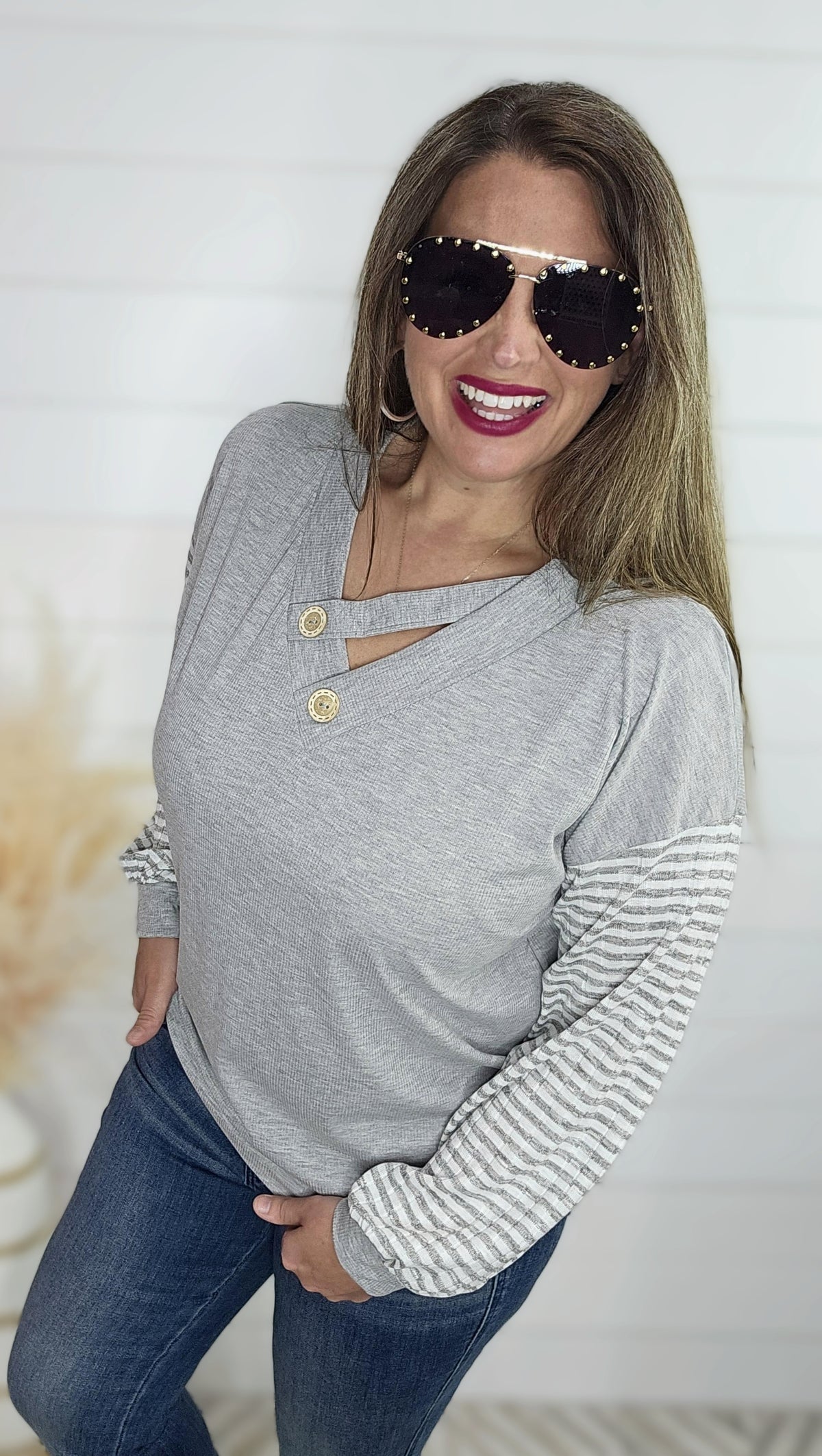 HEATHER GREY RIB KNIT WITH STRIPED SLEEVES