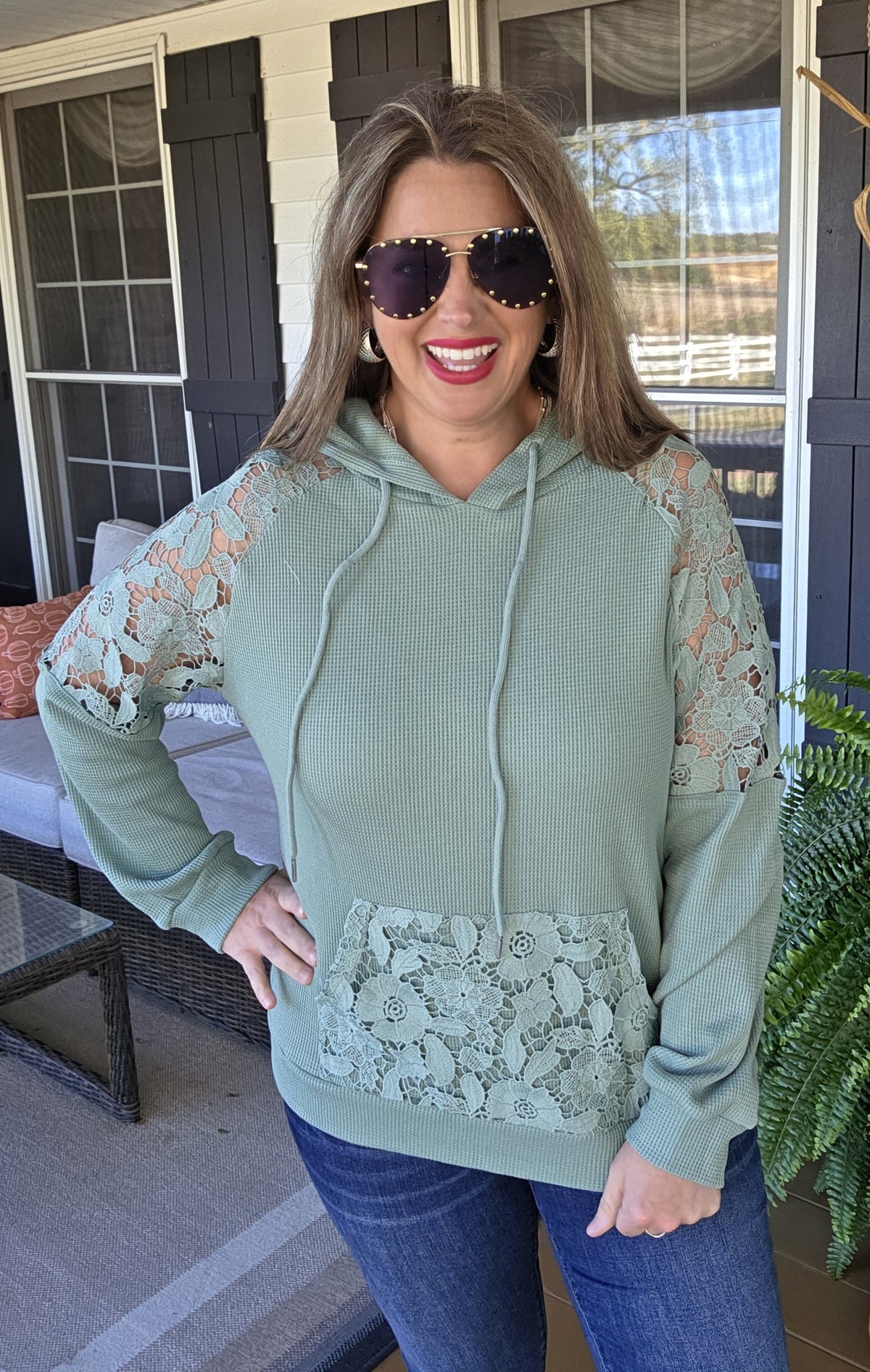 GREEN WAFFLE TEXTURED HOODIE W/ LACE TRIM