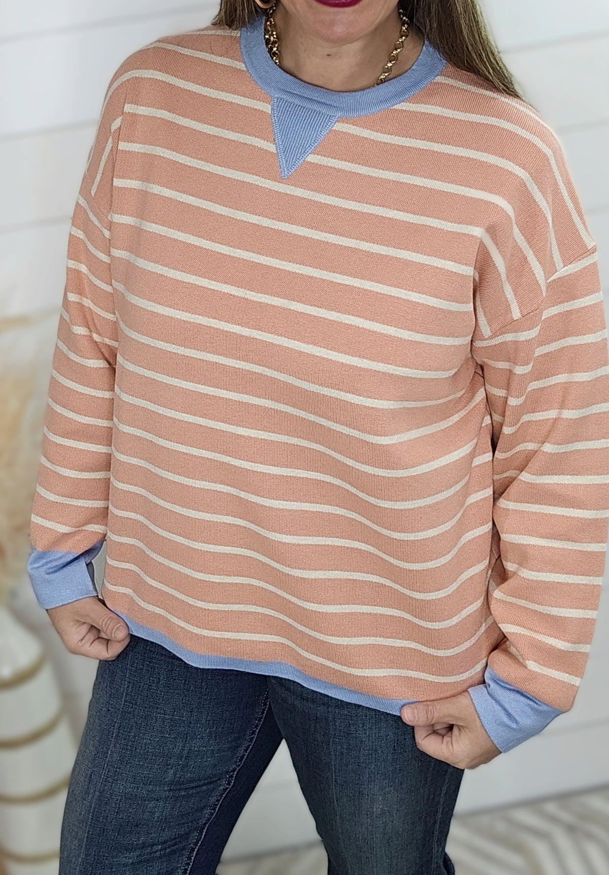 SALMON/BLUE STRIPED CREW NECK PULLOVER