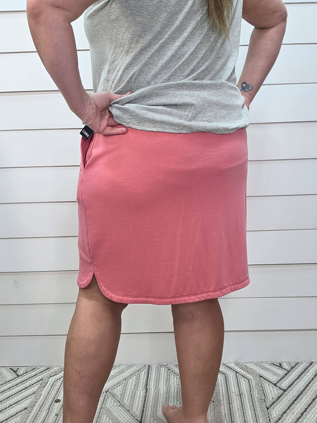 MAUVE KNIT PULL ON SKORT