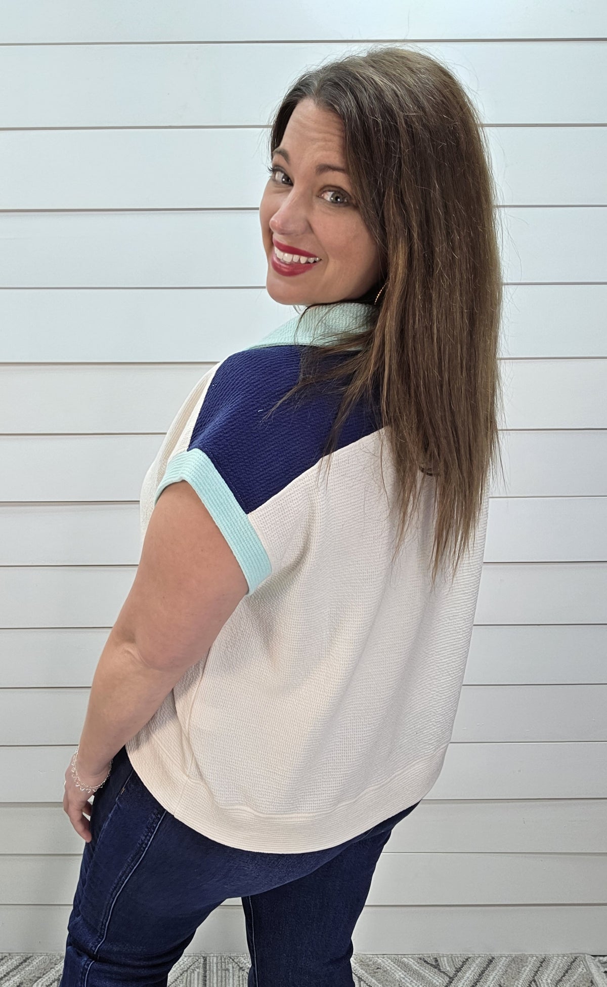 CREAM/MINT/NAVY COLORBLOCK CLOUD KNIT TOP W/ LAY DOWN COLLAR