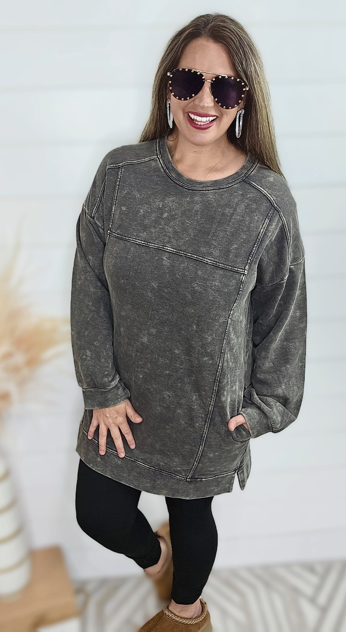 BLACK MINERAL WASH PULLOVER TUNIC