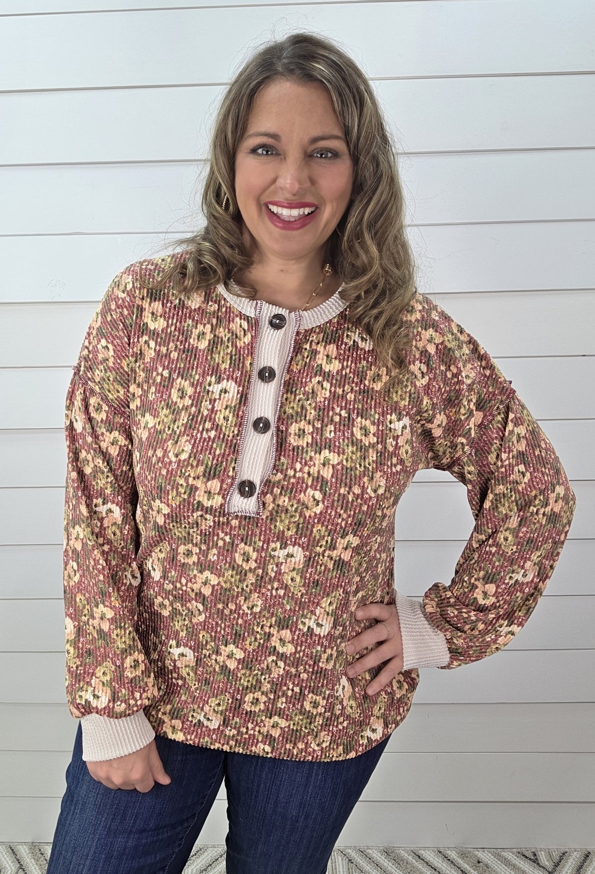 MARSALA FLORAL RAISED RIBBED HENLEY KNIT TOP