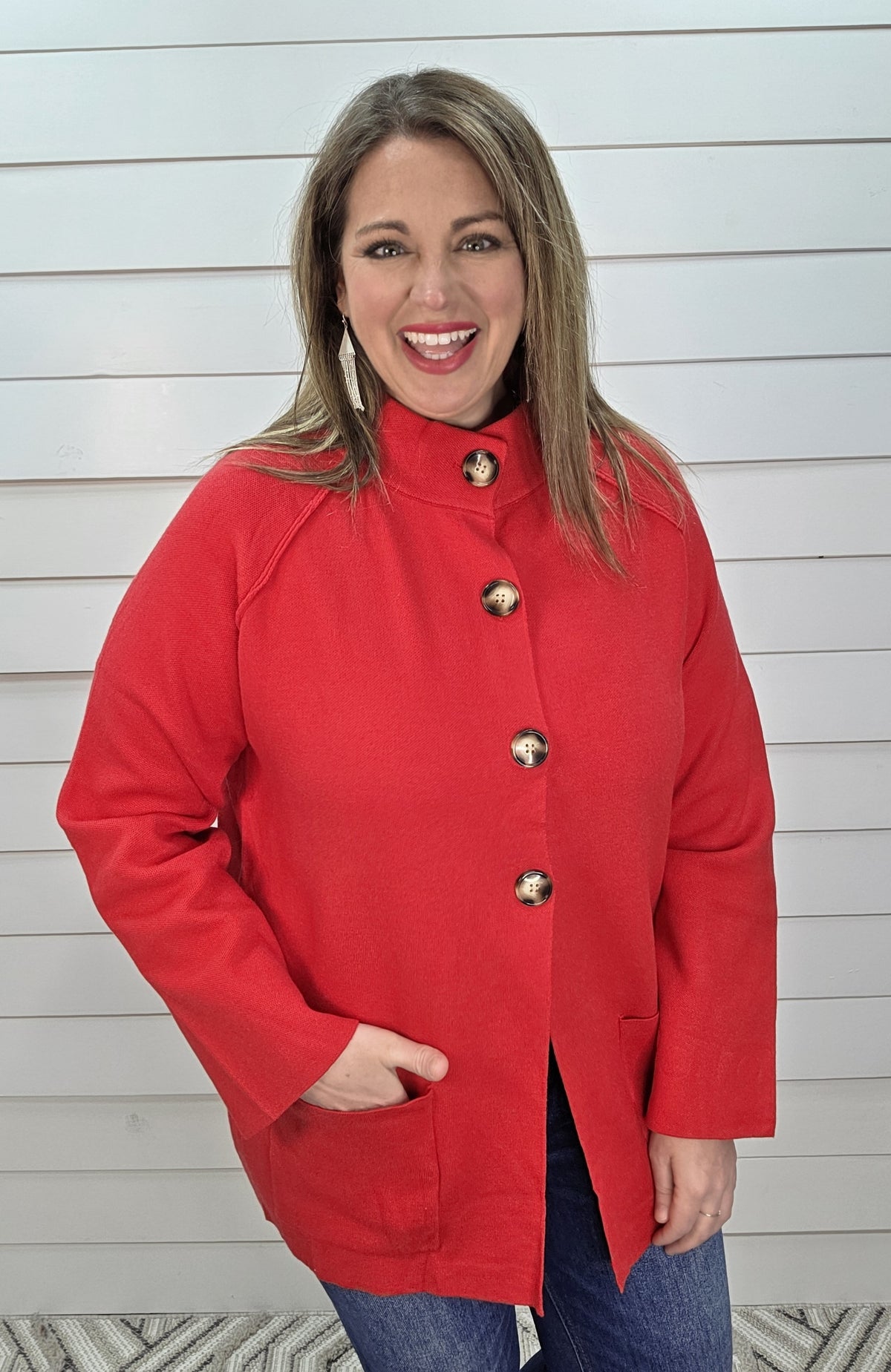 RED COLLARED BUTTON FRONT WRAPPED CARDIGAN/SWEATER